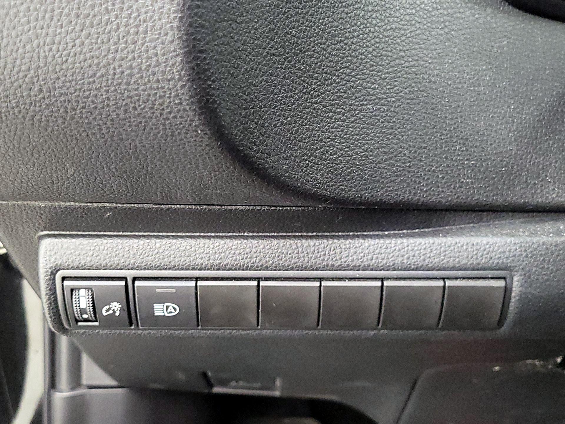 Thumbnail: 2020 Toyota Corolla - 13