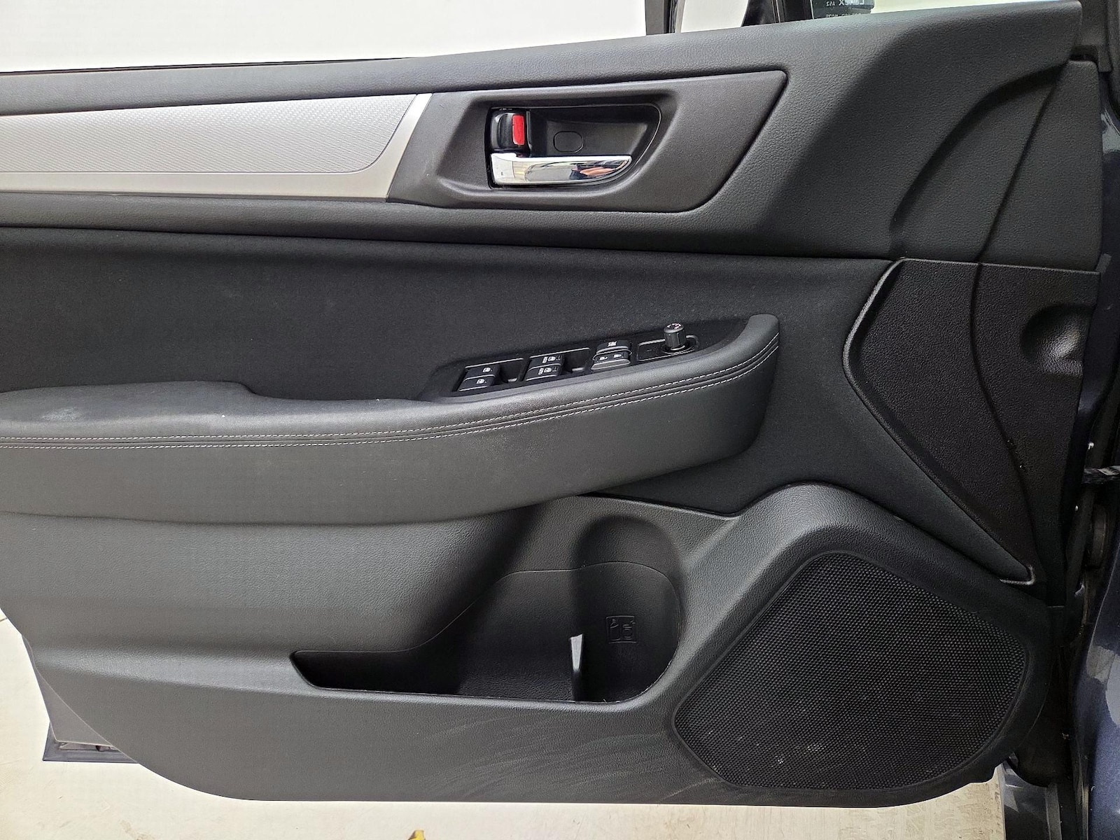 2017 Subaru Legacy Premium - Photo 13