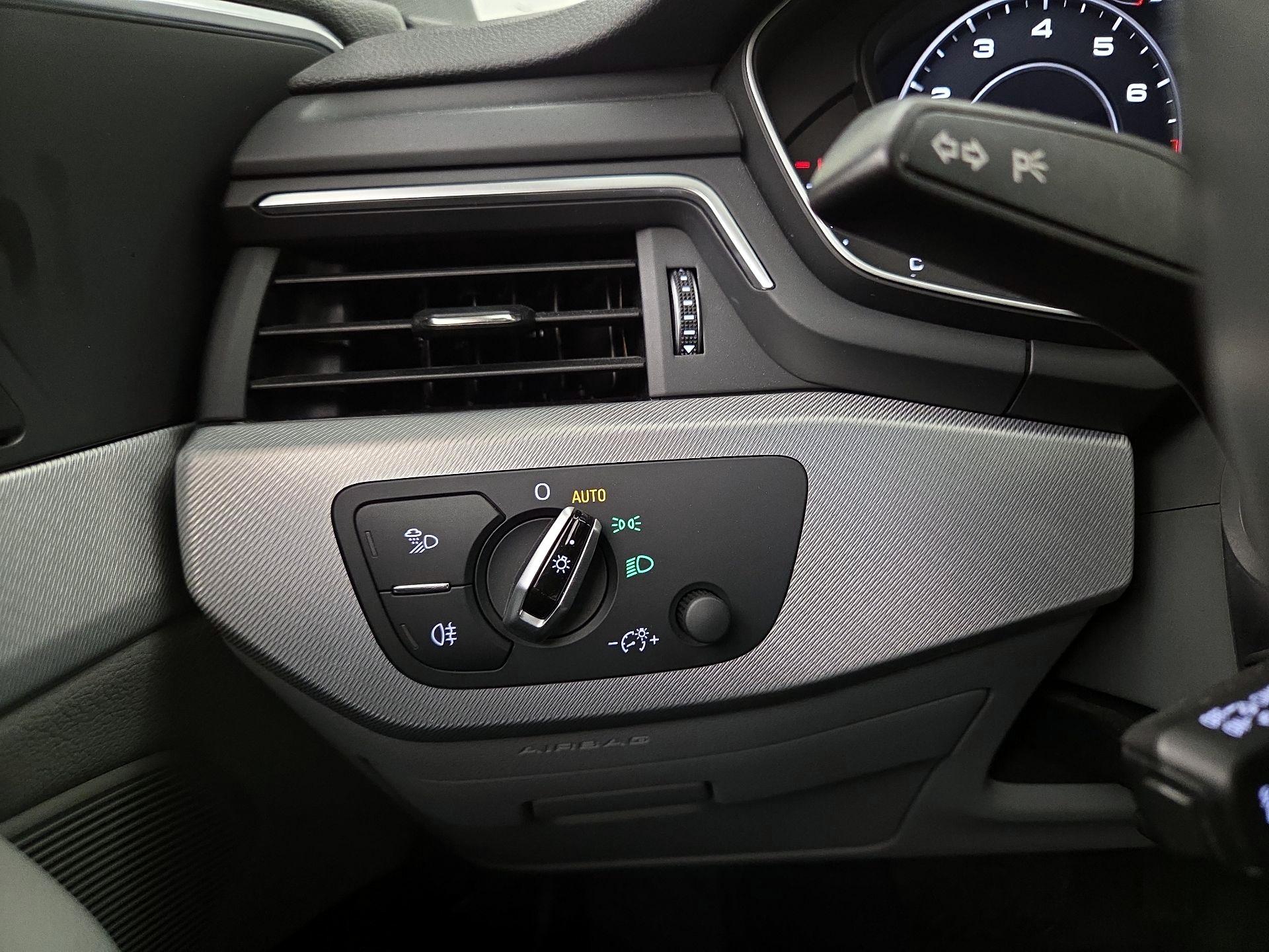 Thumbnail: 2017 Audi A4 - 13