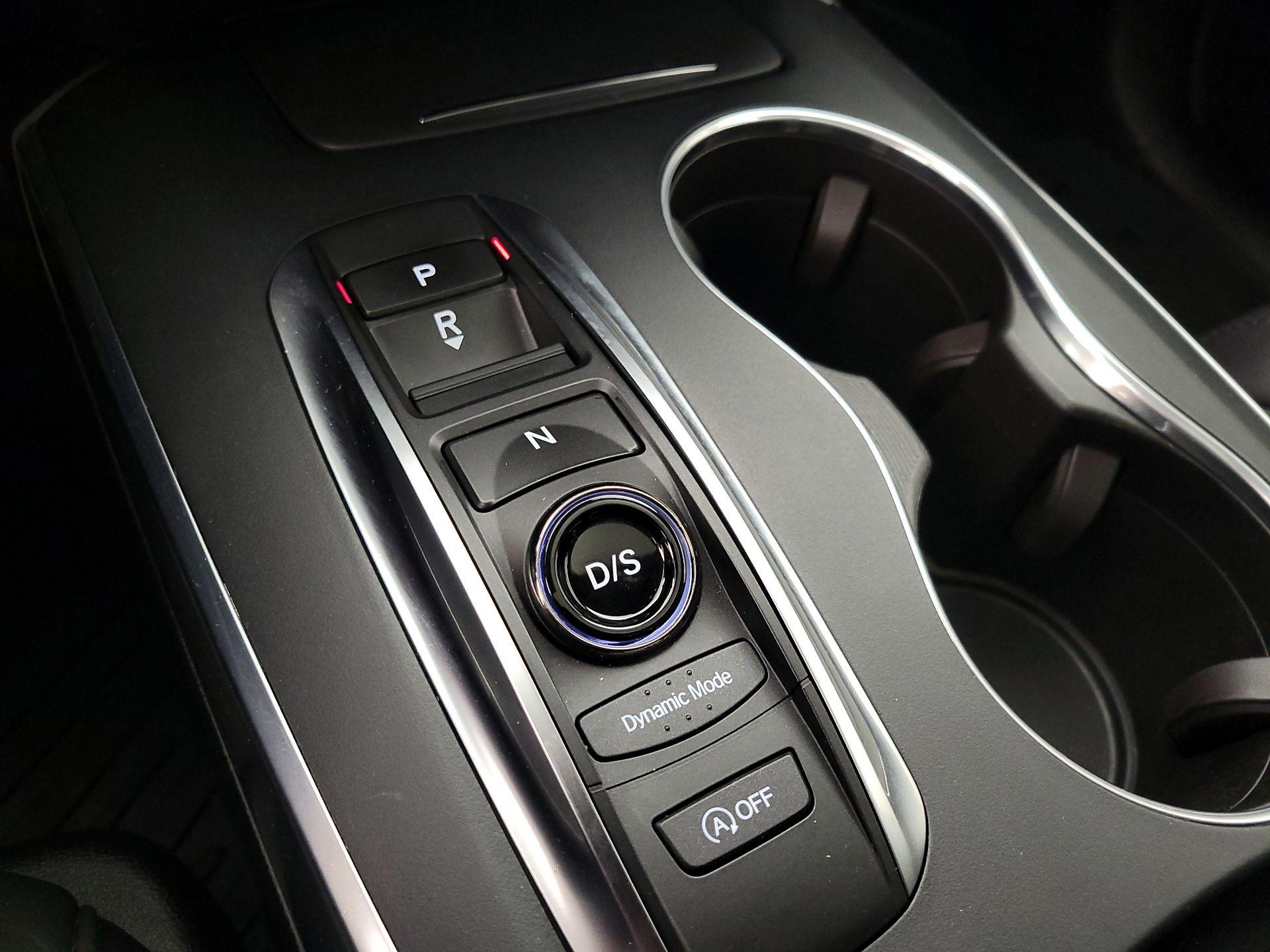 Thumbnail: 2020 Acura MDX - 17