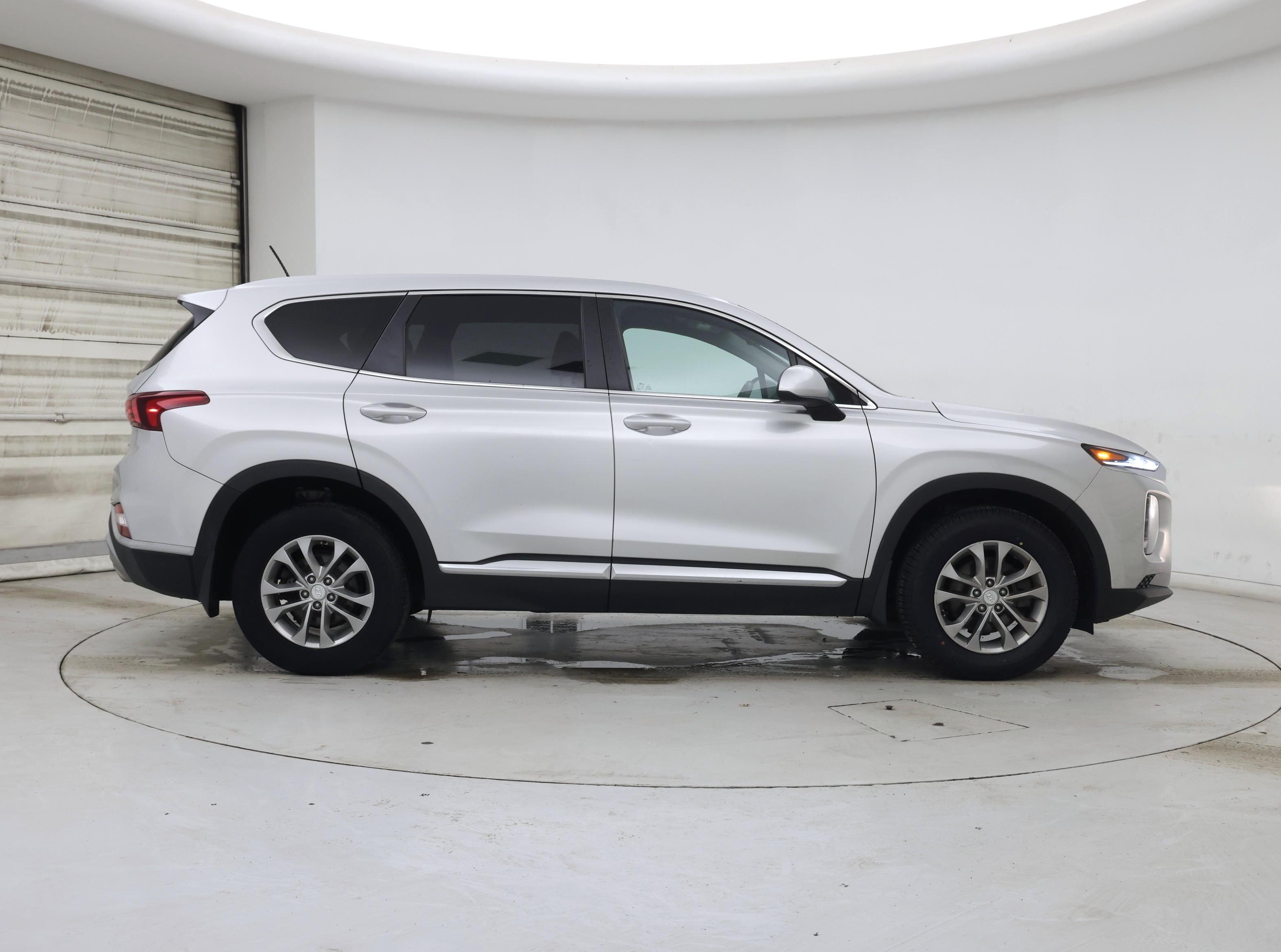 Thumbnail: 2019 Hyundai Santa Fe - 7