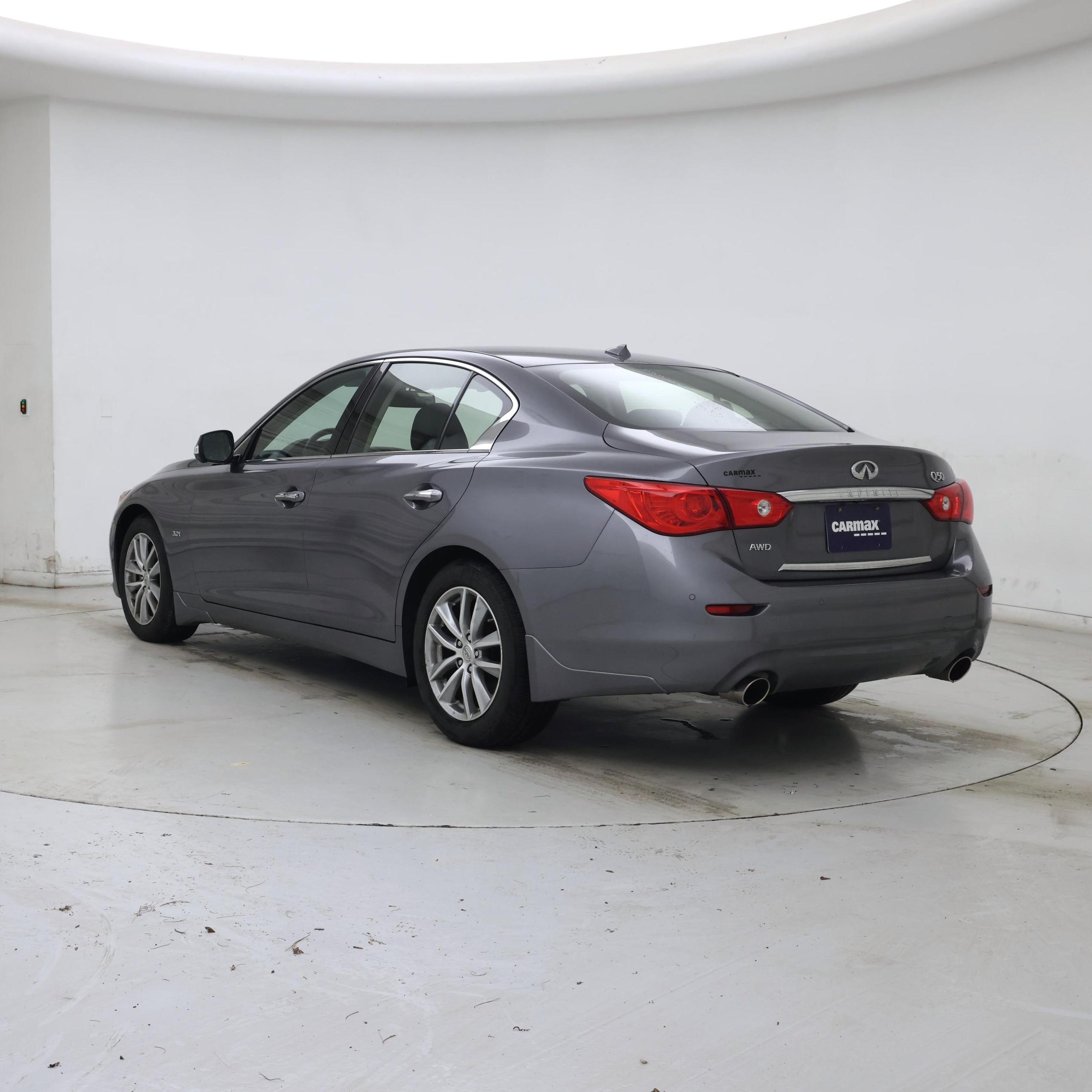 Thumbnail: 2017 INFINITI Q50 - 2