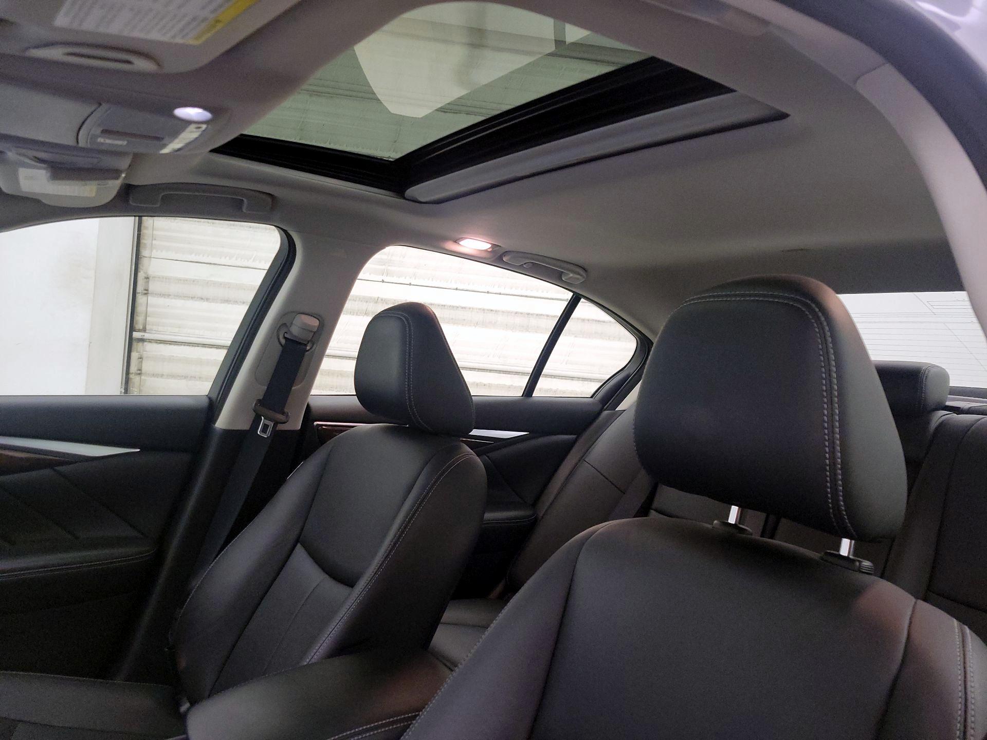 Thumbnail: 2017 INFINITI Q50 - 19