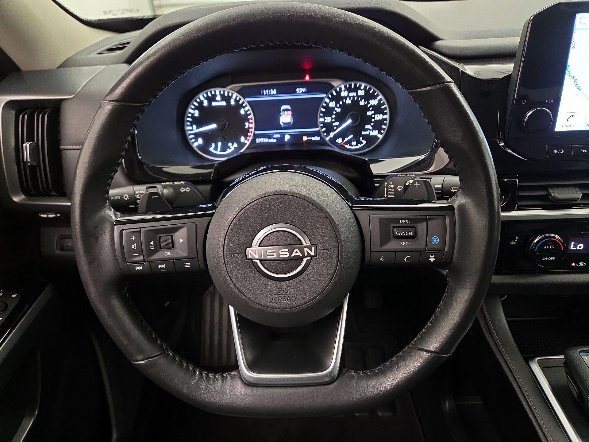 Thumbnail: 2022 Nissan Pathfinder - 10