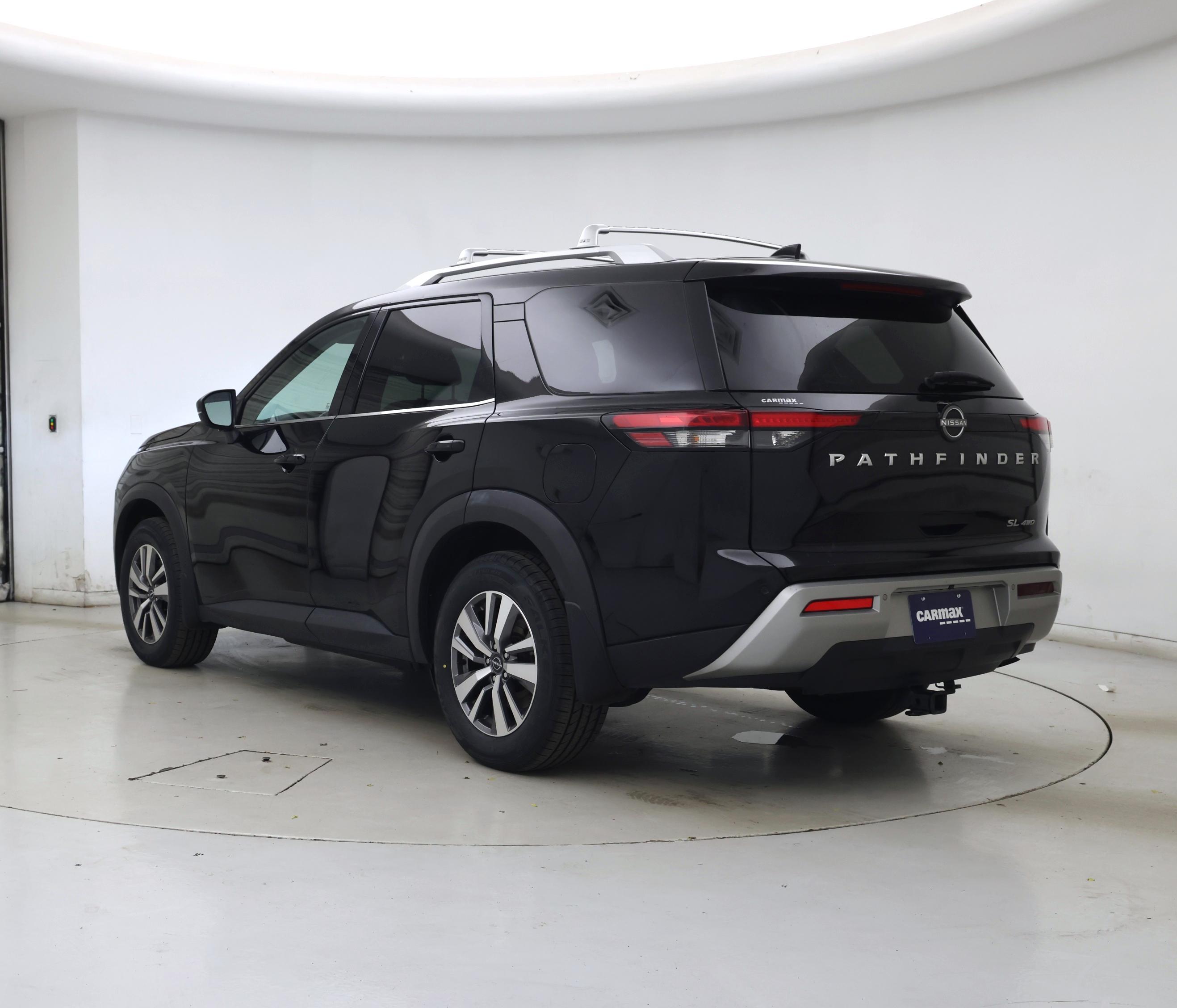 Thumbnail: 2022 Nissan Pathfinder - 2