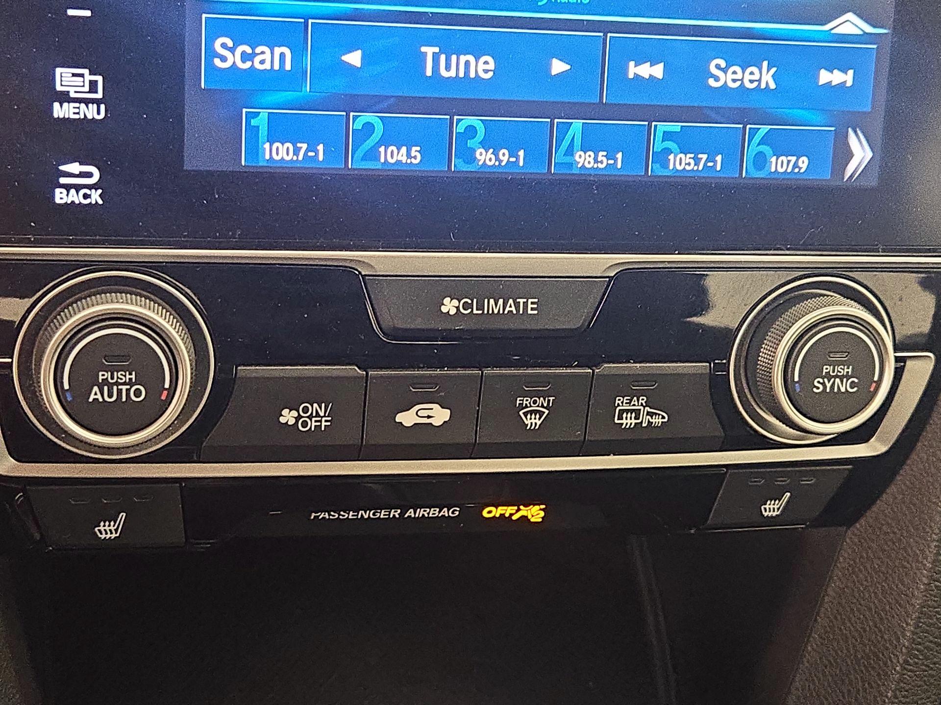 Thumbnail: 2016 Honda Civic - 16