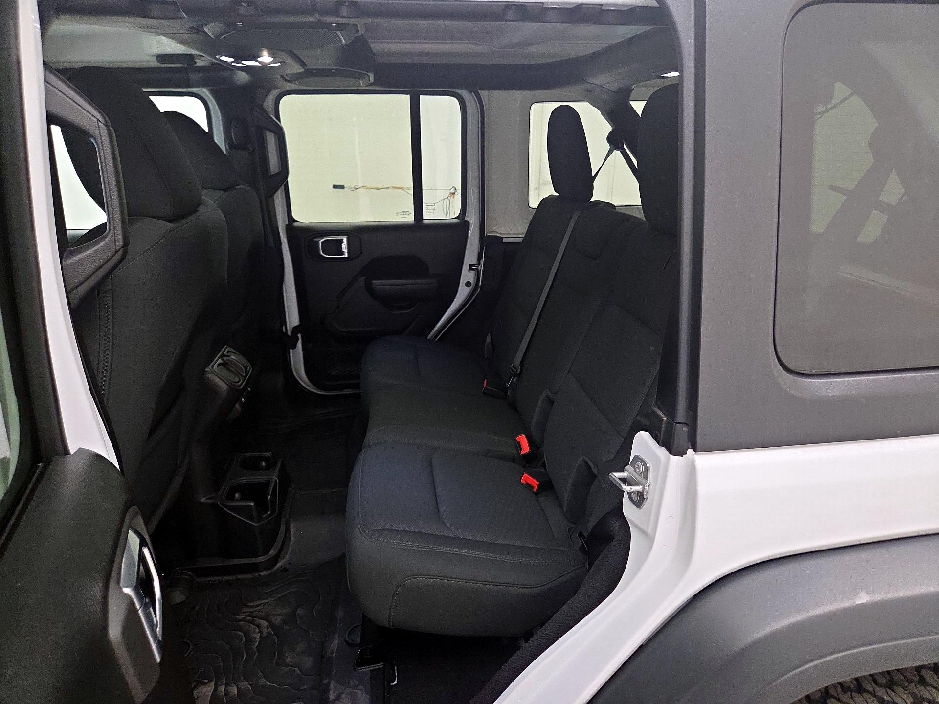 Thumbnail: 2021 Jeep Wrangler - 20