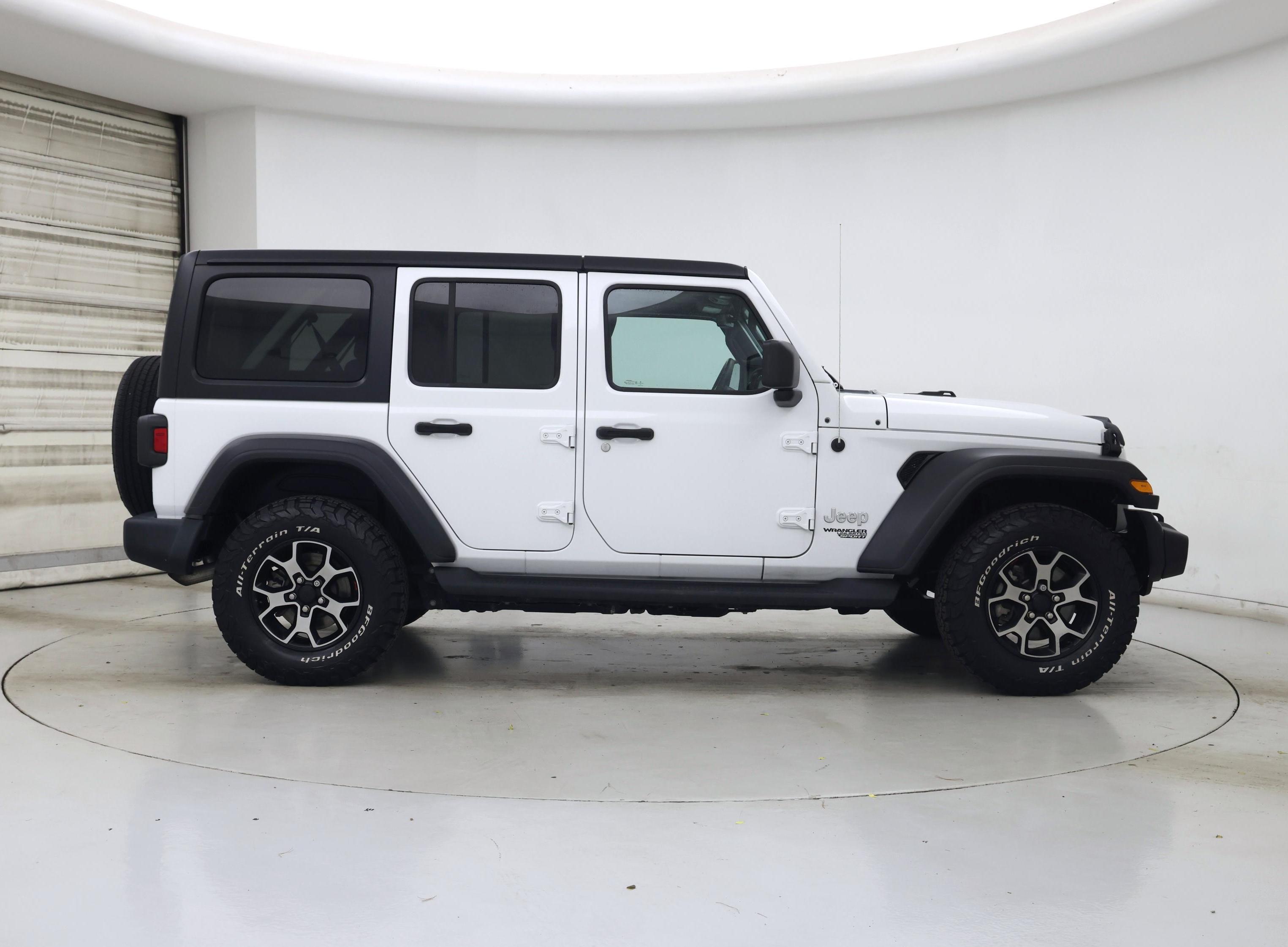 Thumbnail: 2021 Jeep Wrangler - 7