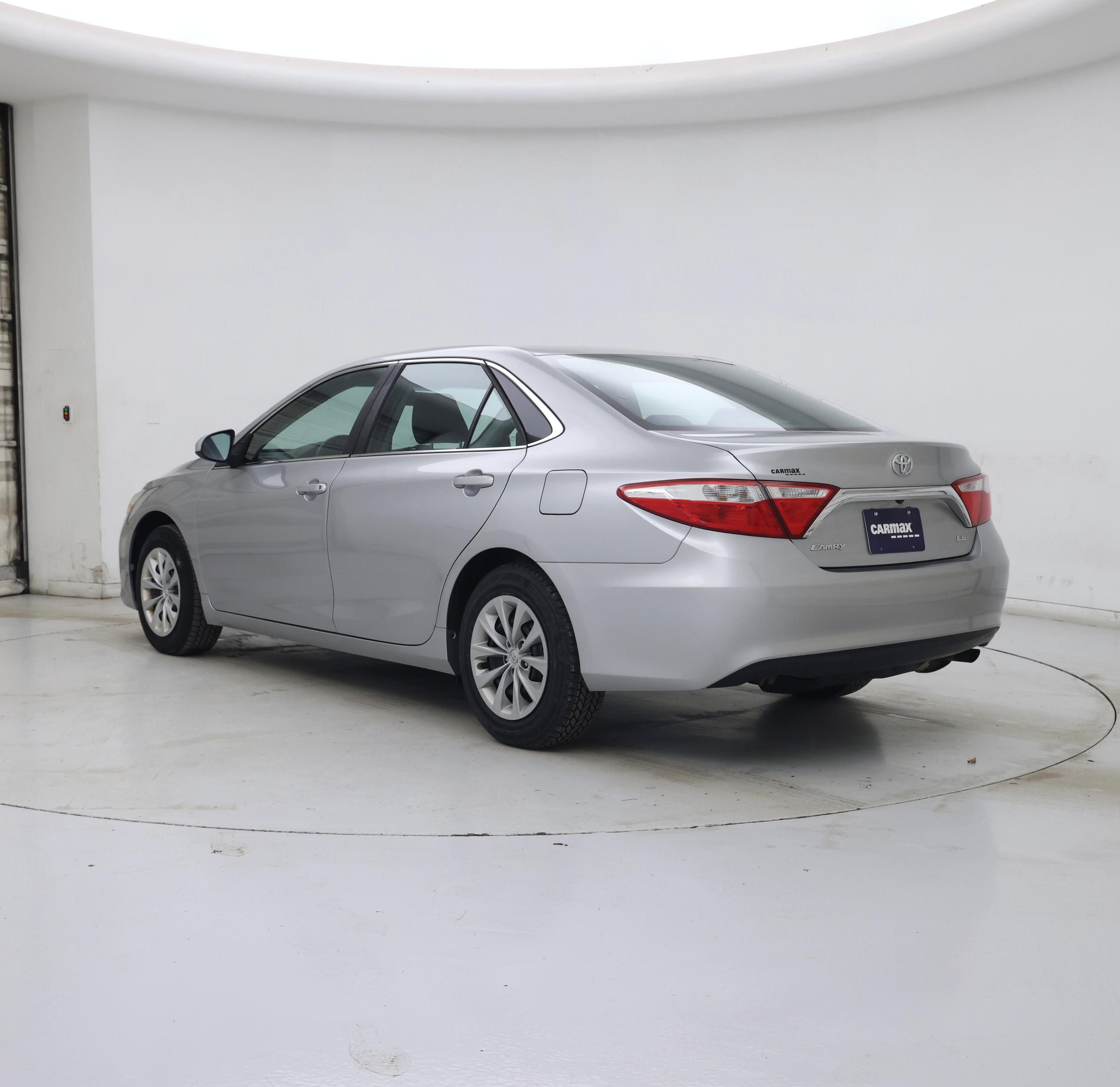 Thumbnail: 2016 Toyota Camry - 2