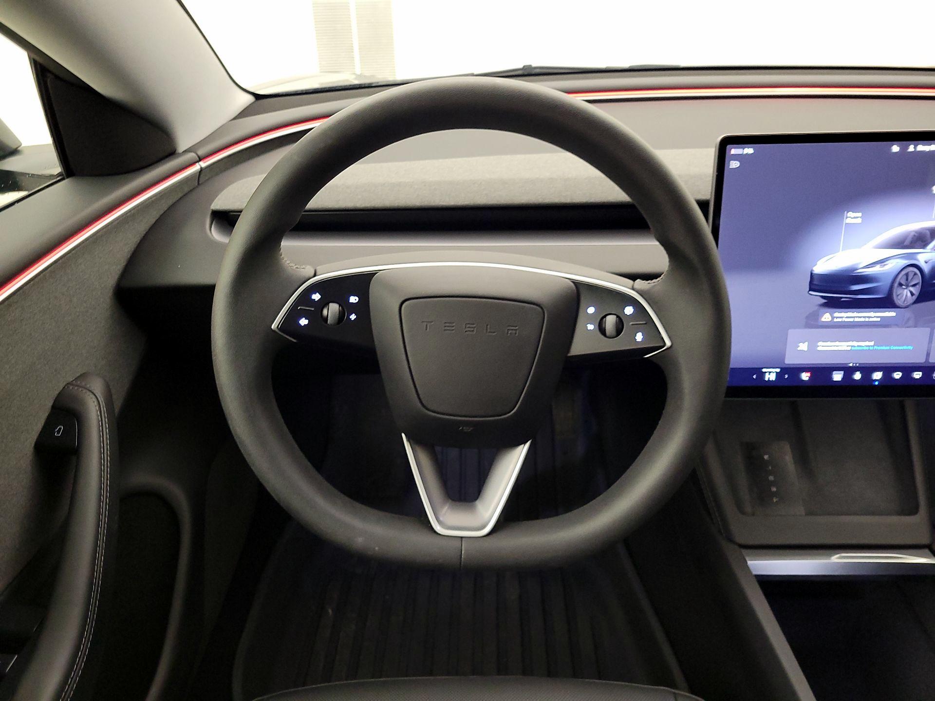 Thumbnail: 2024 Tesla Model 3 - 10