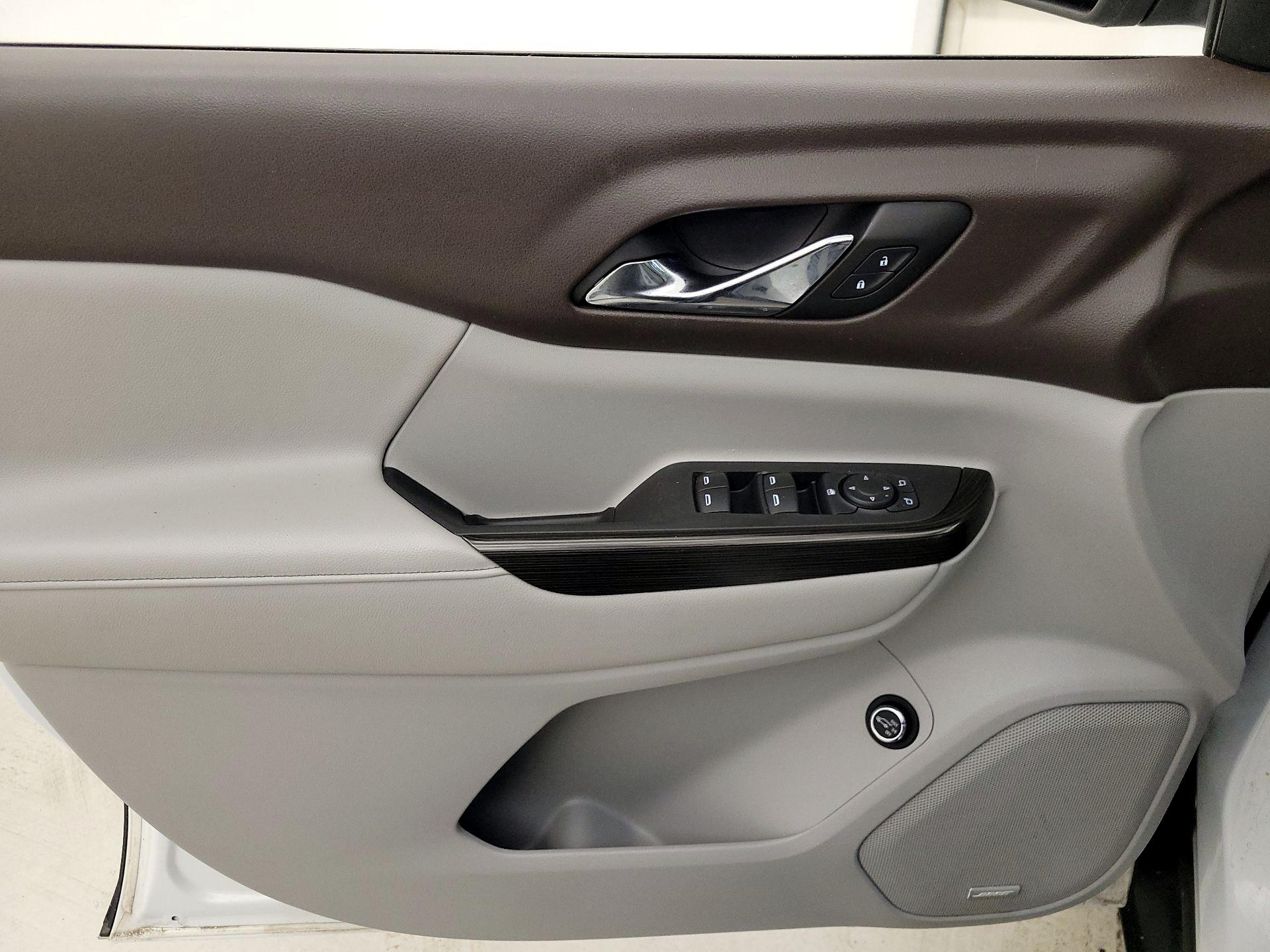 Thumbnail: 2018 GMC Acadia - 12