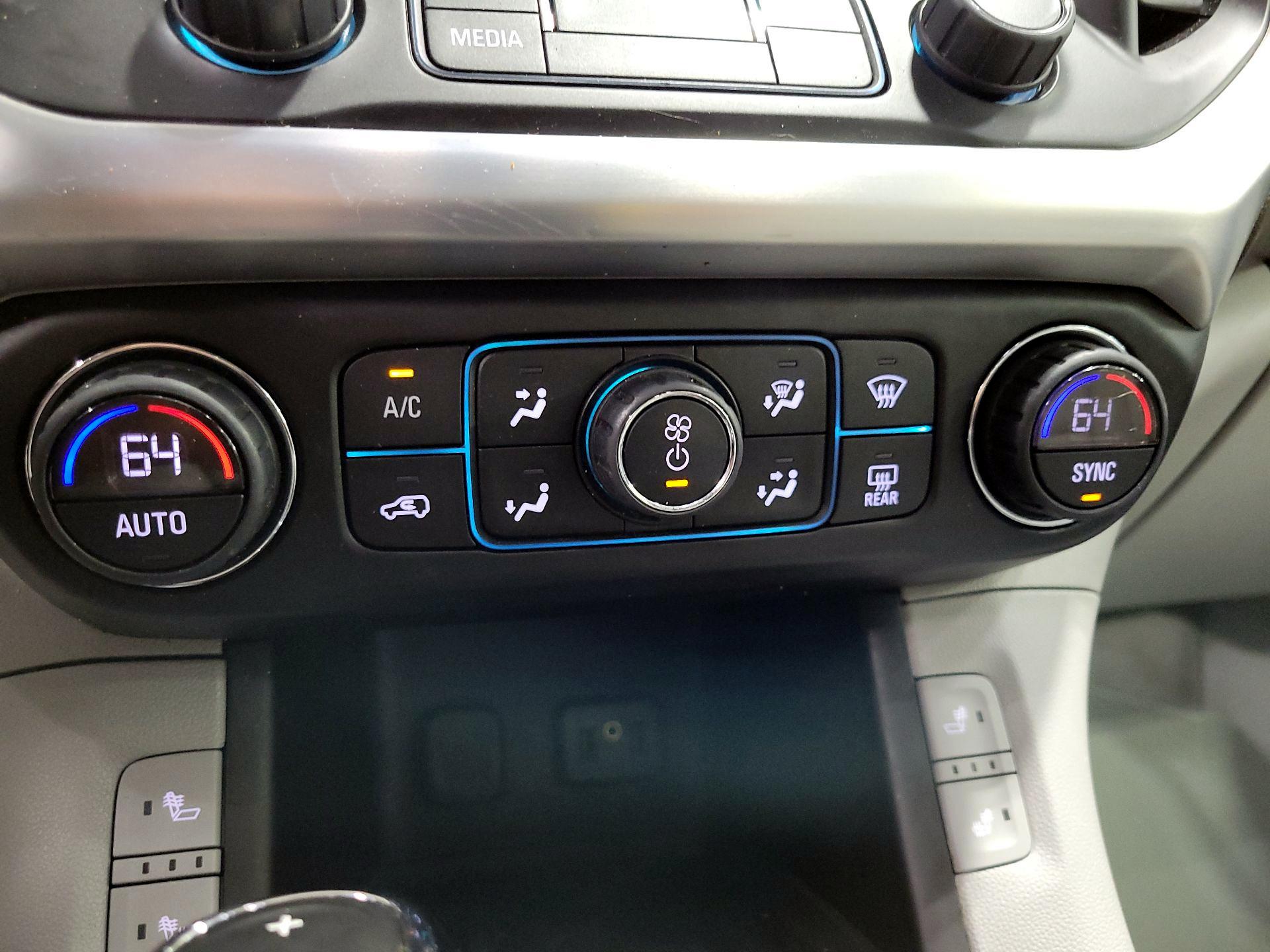 Thumbnail: 2018 GMC Acadia - 16