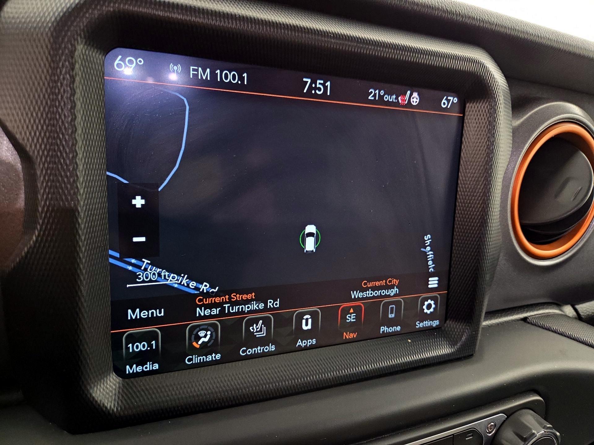 Thumbnail: 2021 Jeep Gladiator - 14