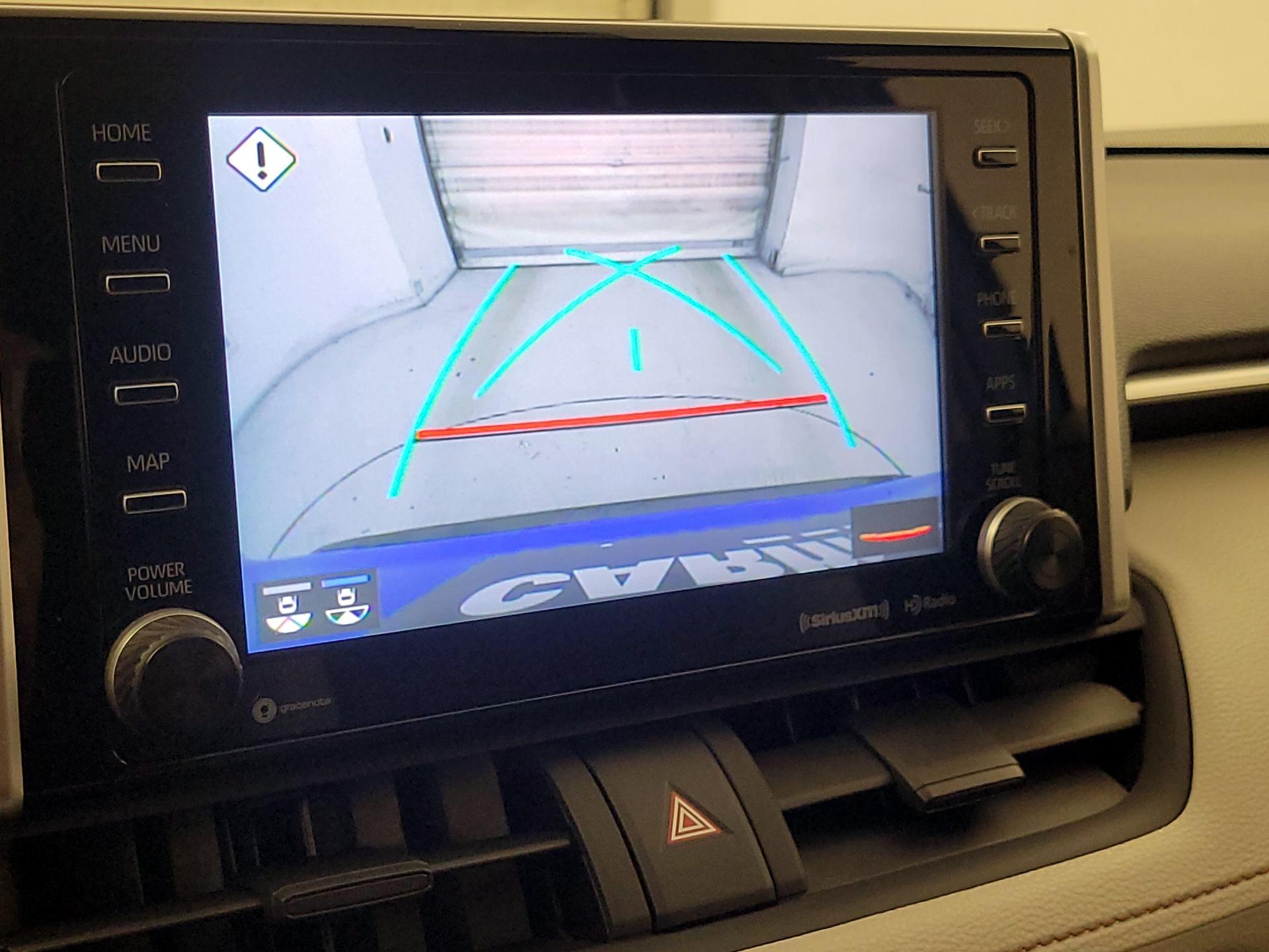 Thumbnail: 2020 Toyota RAV4 - 14