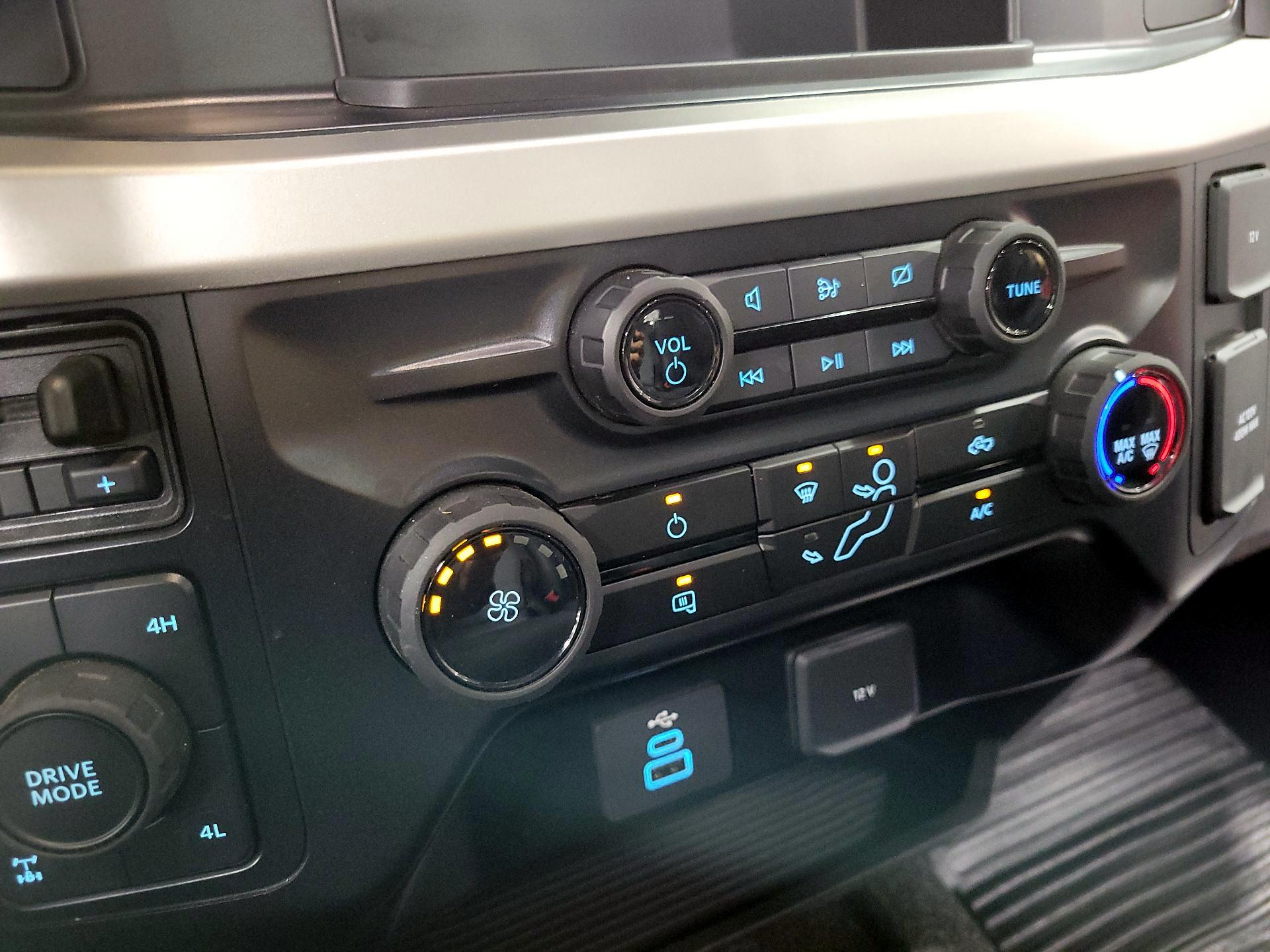 Thumbnail: 2024 Ford F-350 - 16