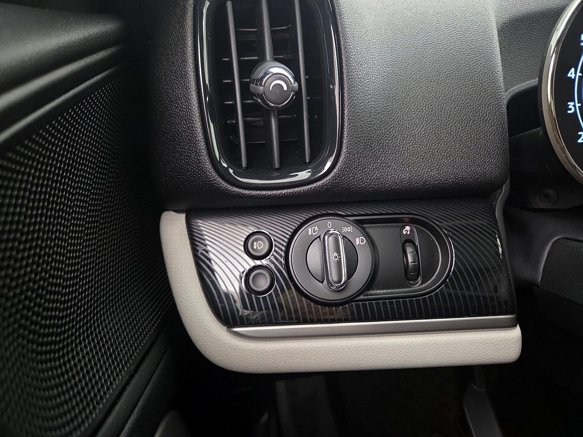 Thumbnail: 2023 MINI Cooper Countryman - 13