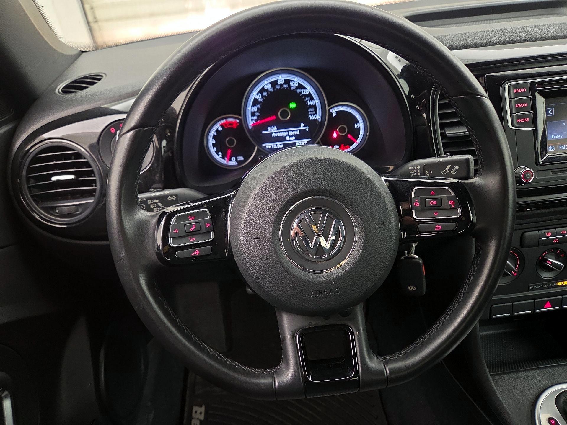 Thumbnail: 2018 Volkswagen Beetle - 10