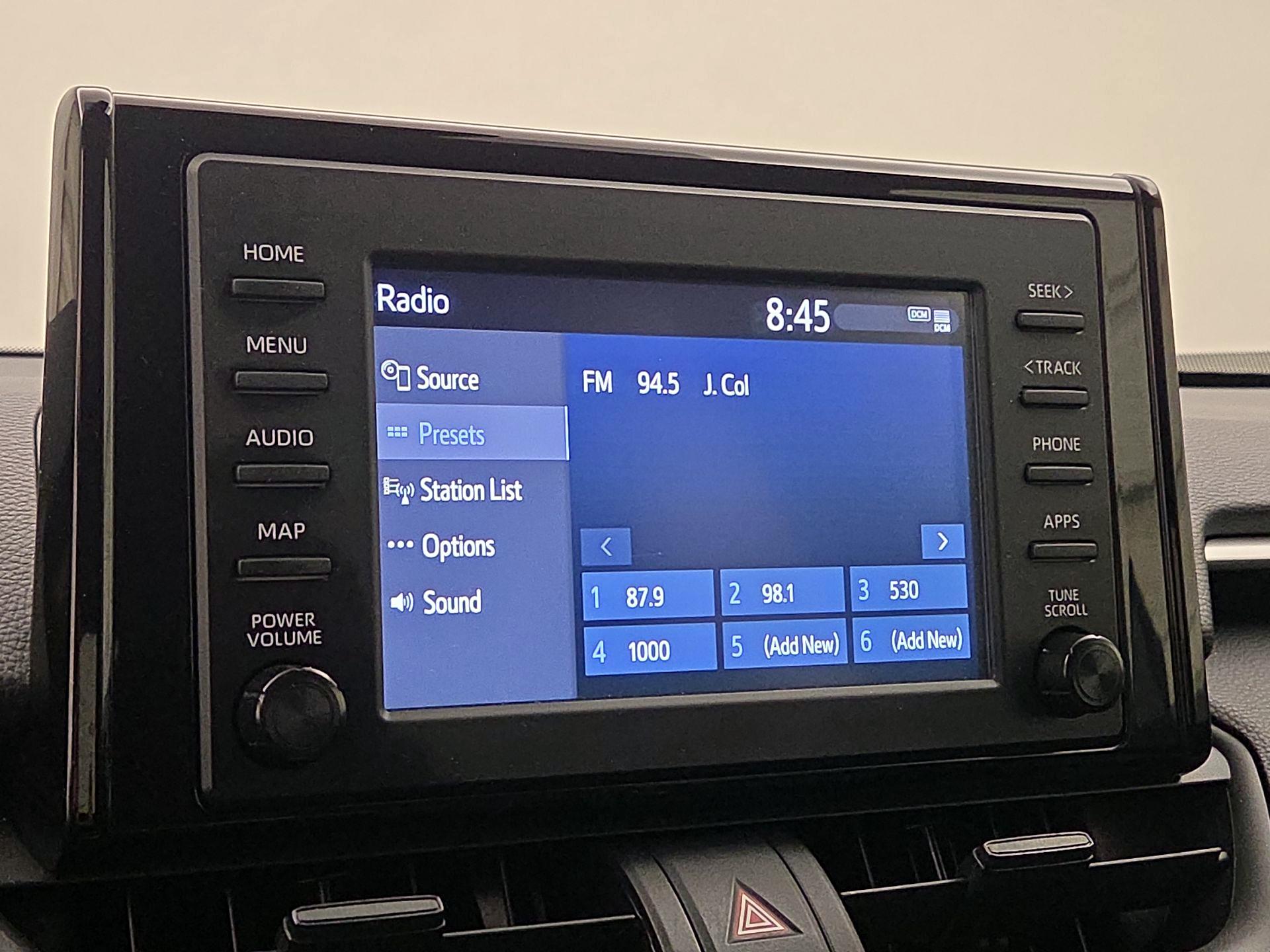 Thumbnail: 2019 Toyota RAV4 - 15