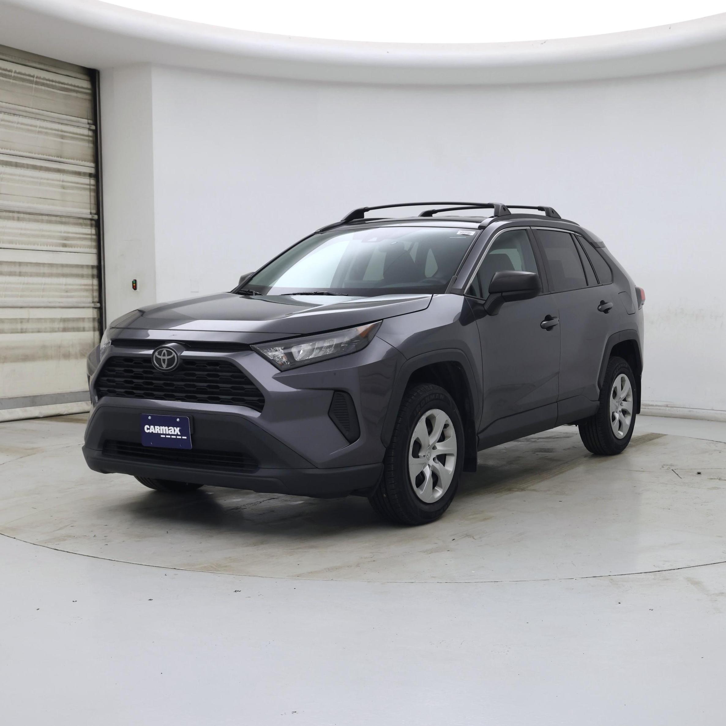 Thumbnail: 2019 Toyota RAV4 - 4