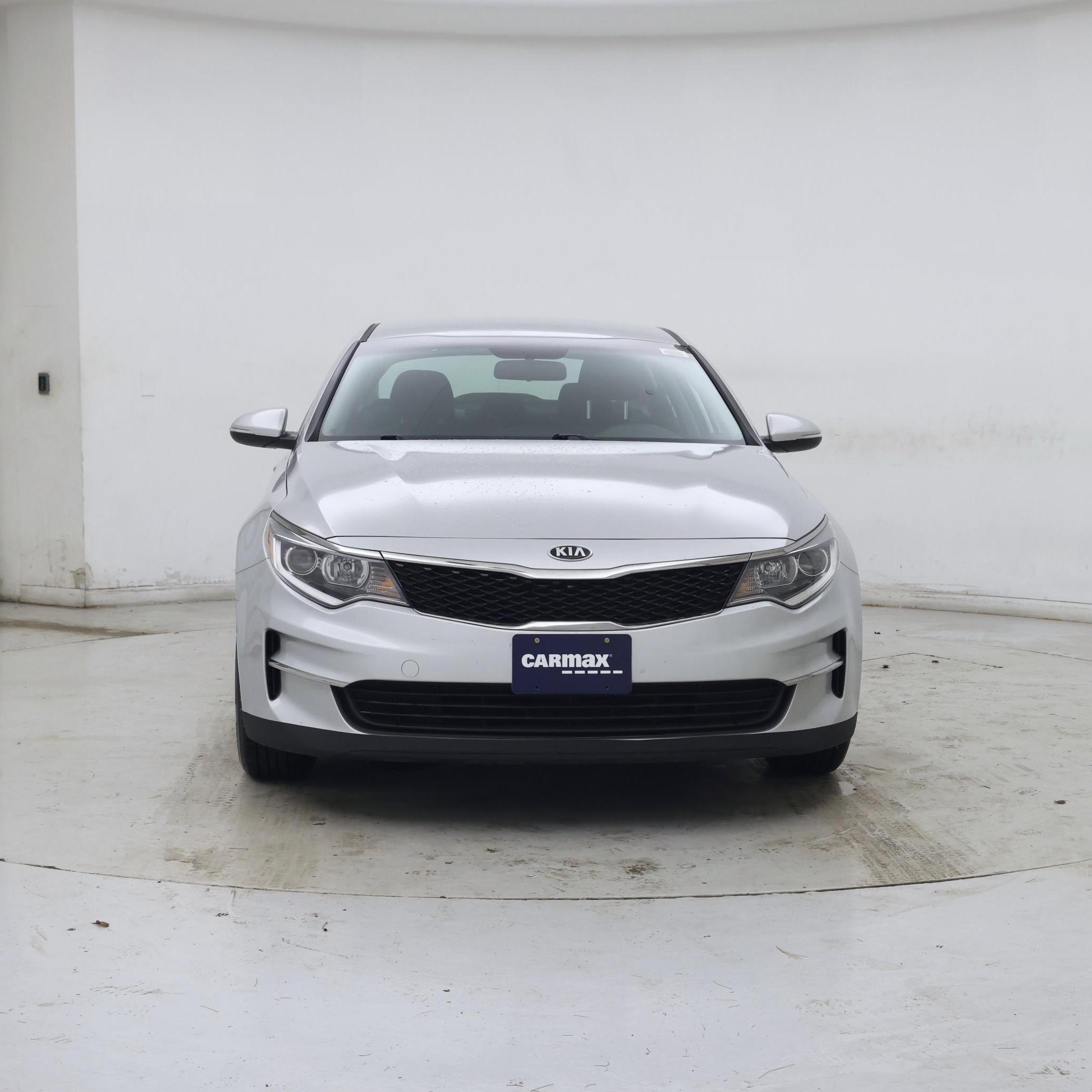 Thumbnail: 2017 Kia Optima - 5