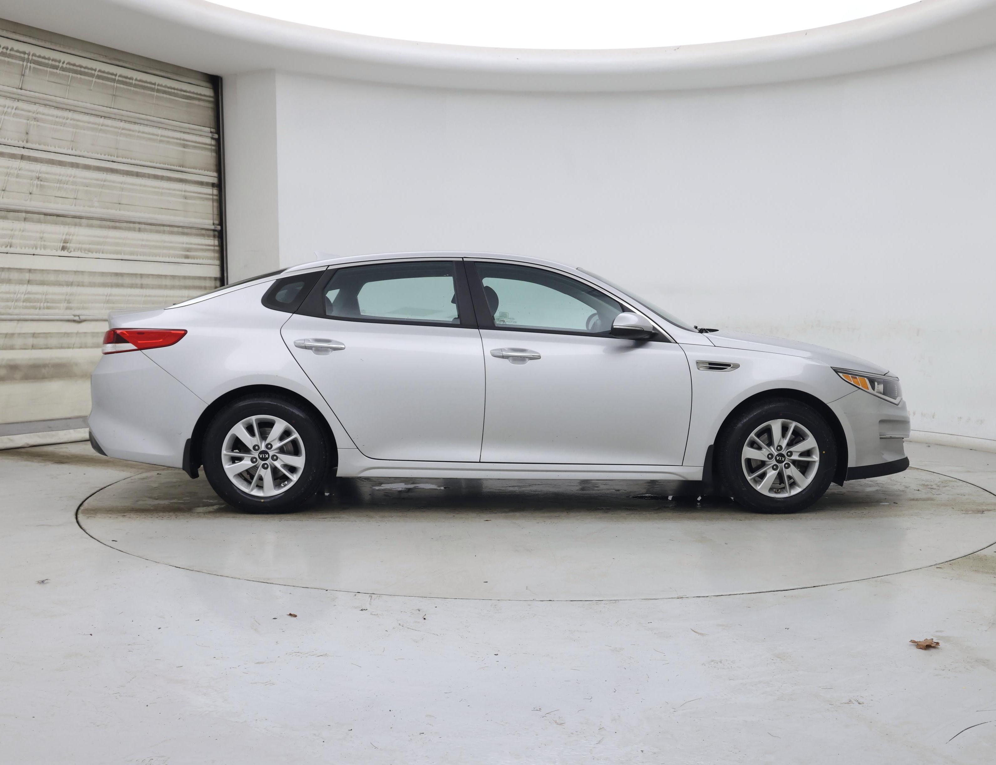 Thumbnail: 2017 Kia Optima - 7