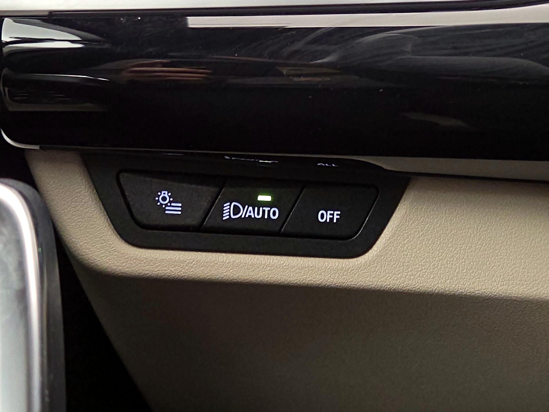 Thumbnail: 2023 BMW X1 - 13