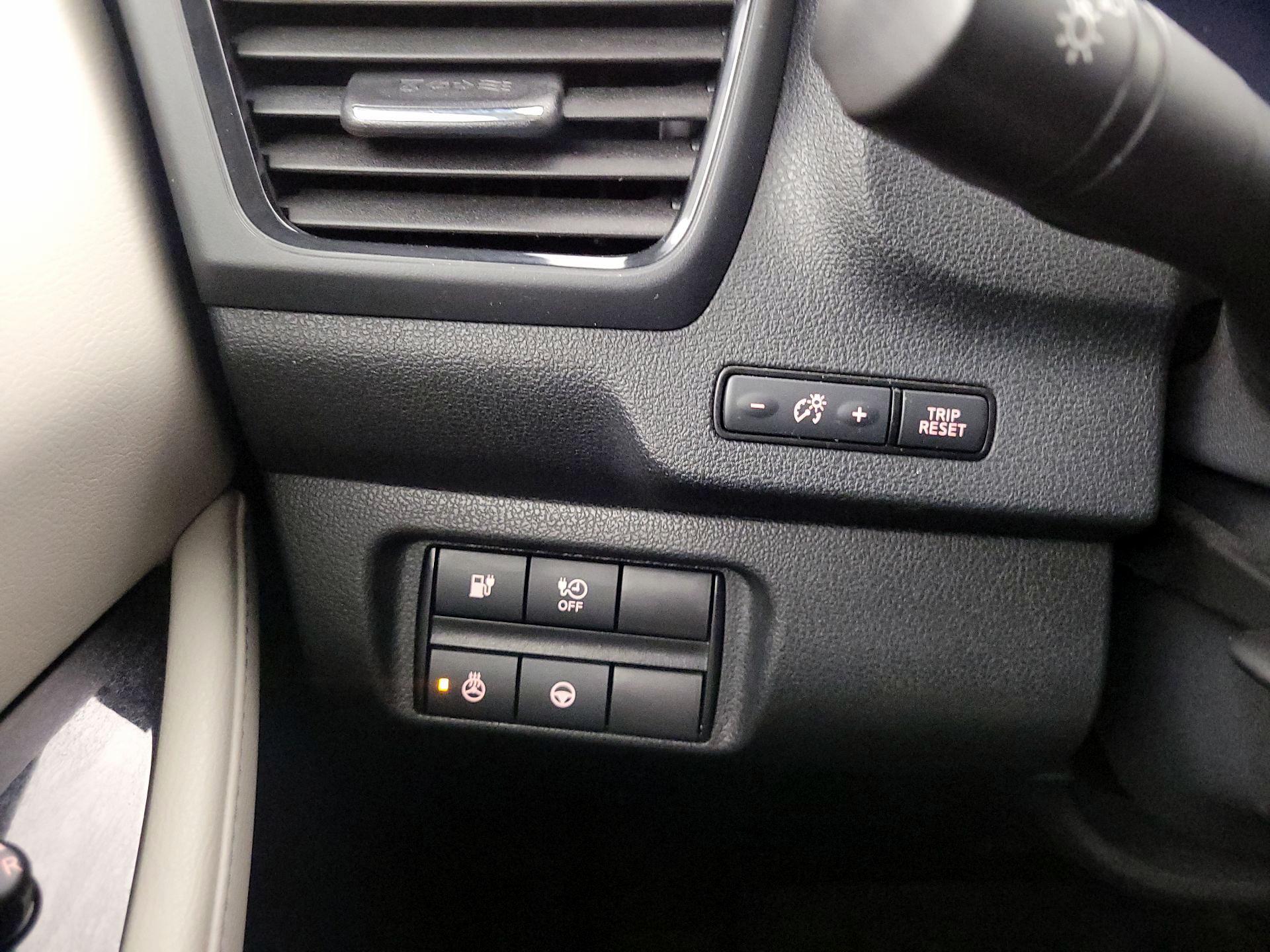 Thumbnail: 2019 Nissan Leaf - 13