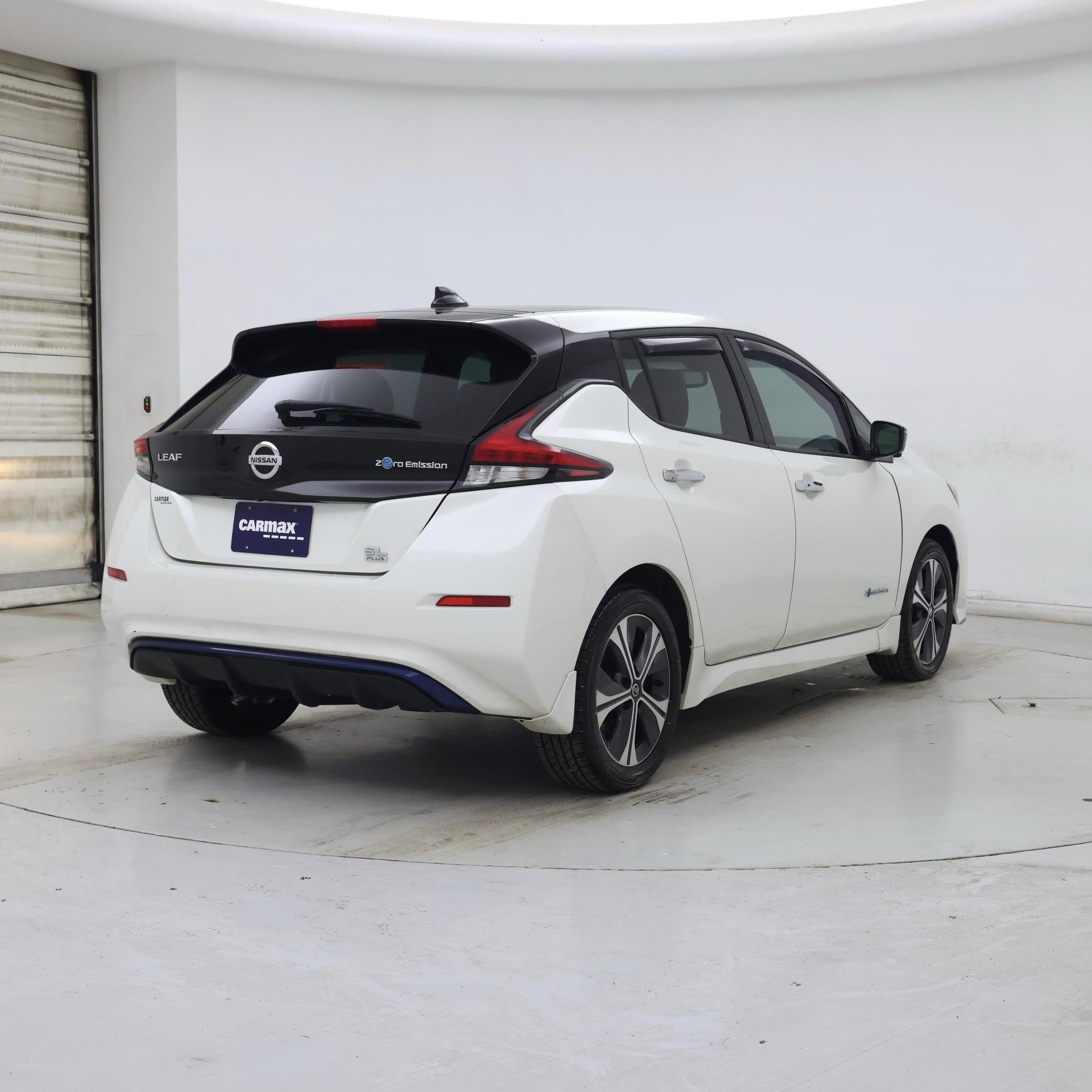 Thumbnail: 2019 Nissan Leaf - 8