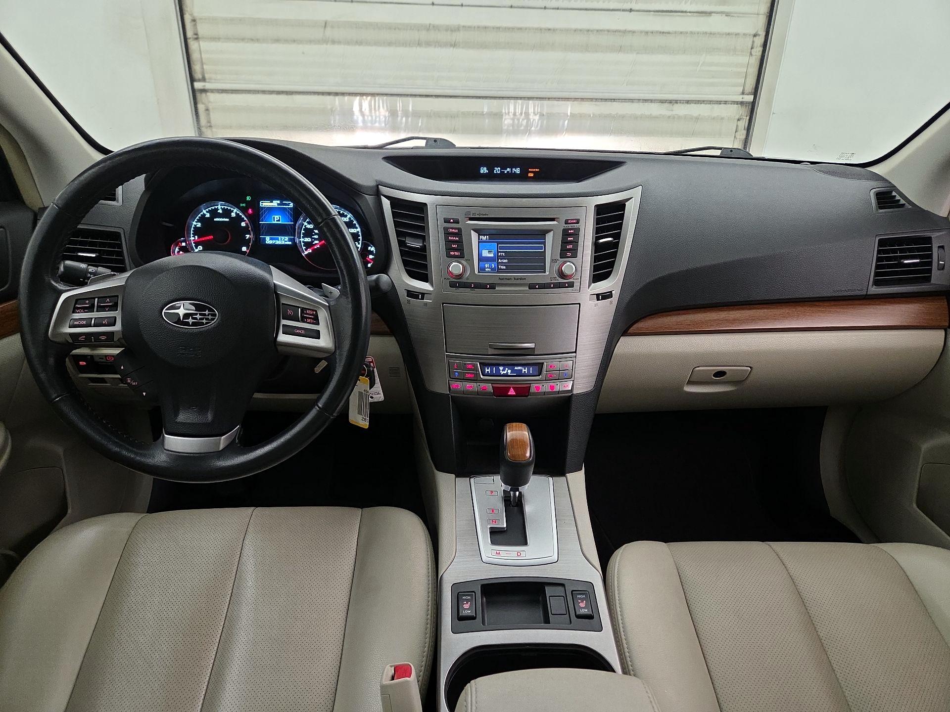 Thumbnail: 2014 Subaru Outback - 9