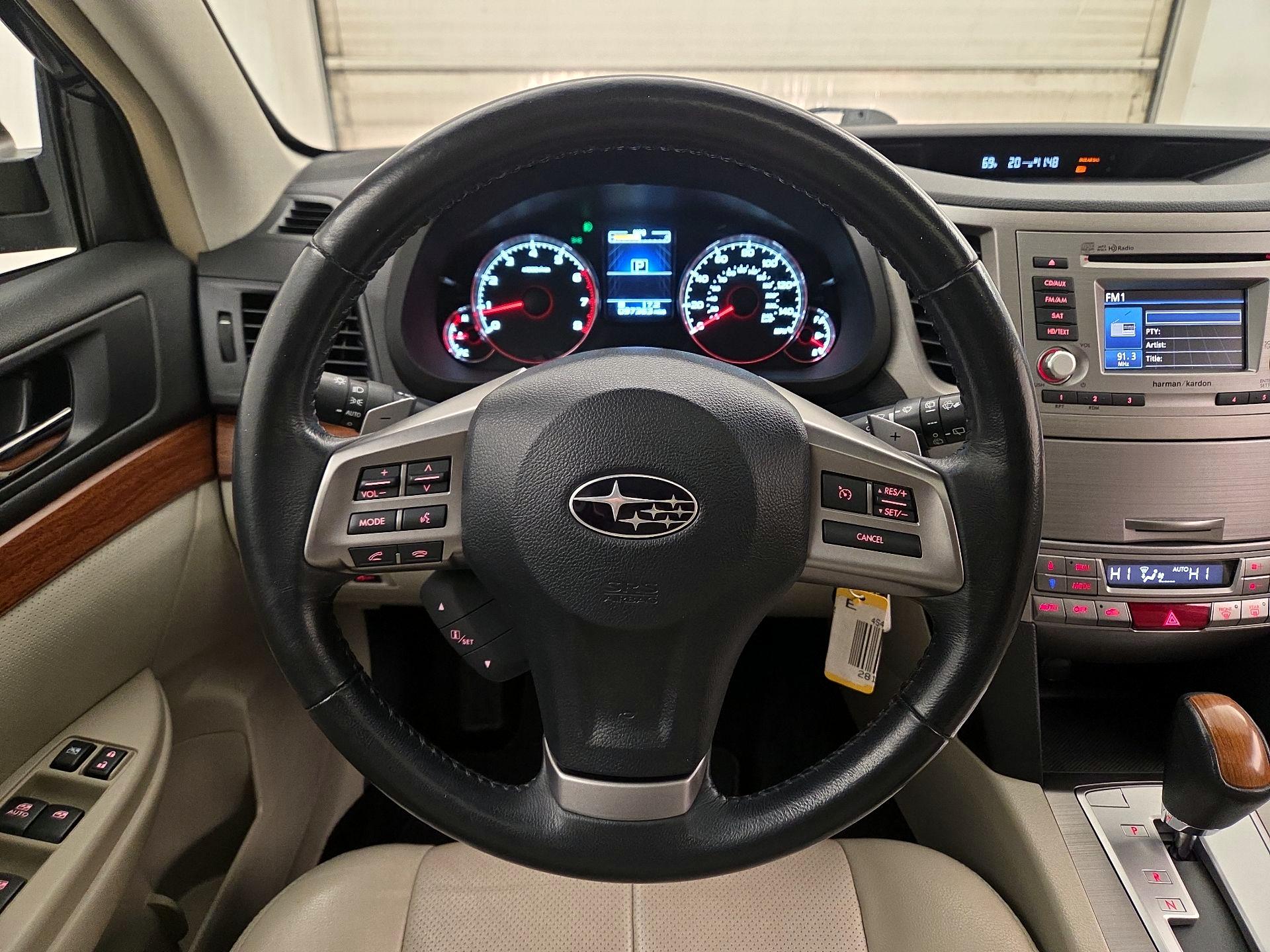 Thumbnail: 2014 Subaru Outback - 10