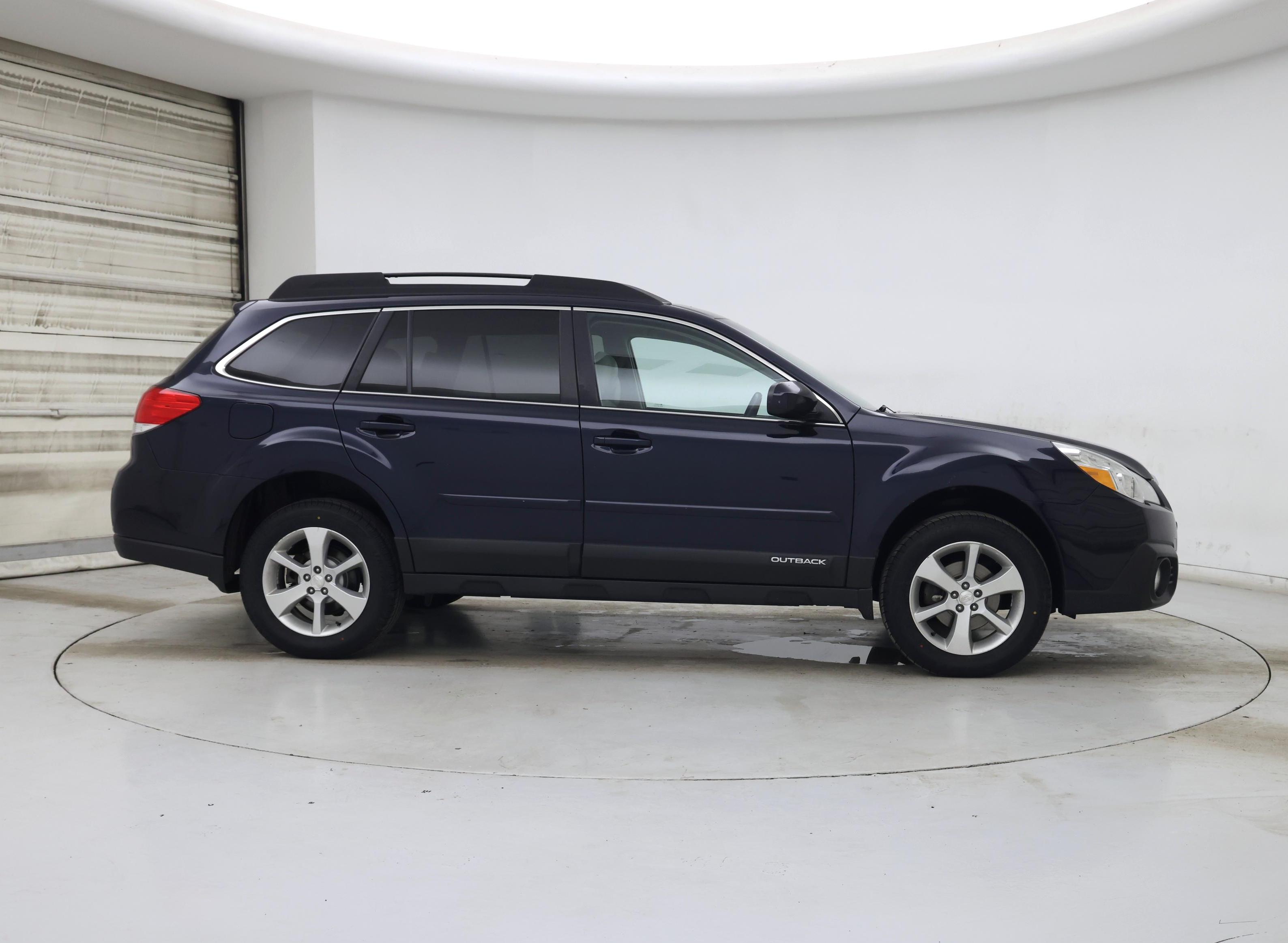 Thumbnail: 2014 Subaru Outback - 7