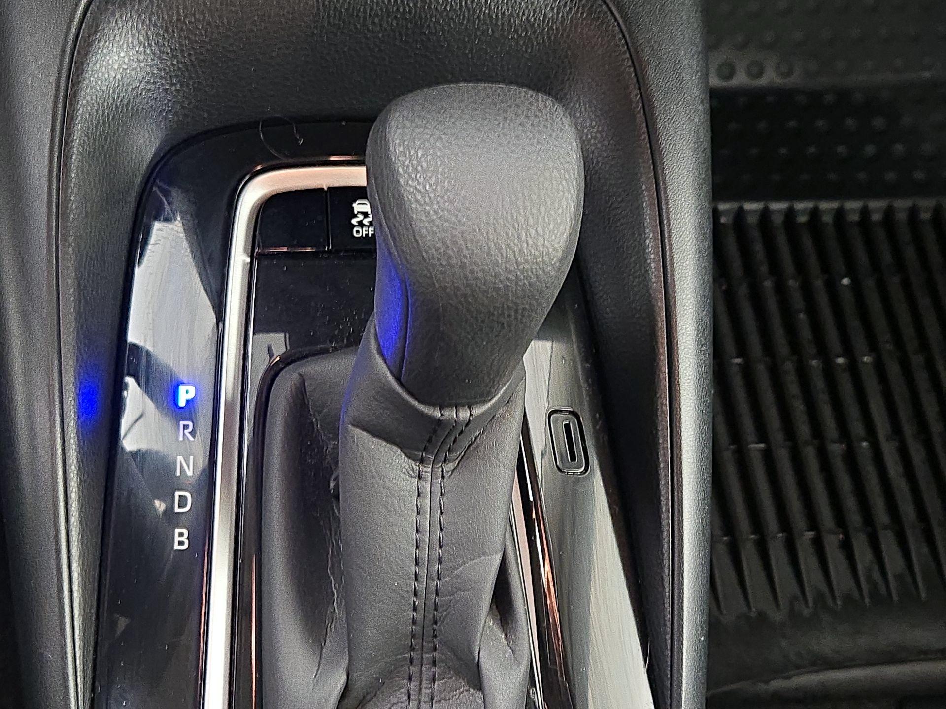 Thumbnail: 2021 Toyota Corolla - 17