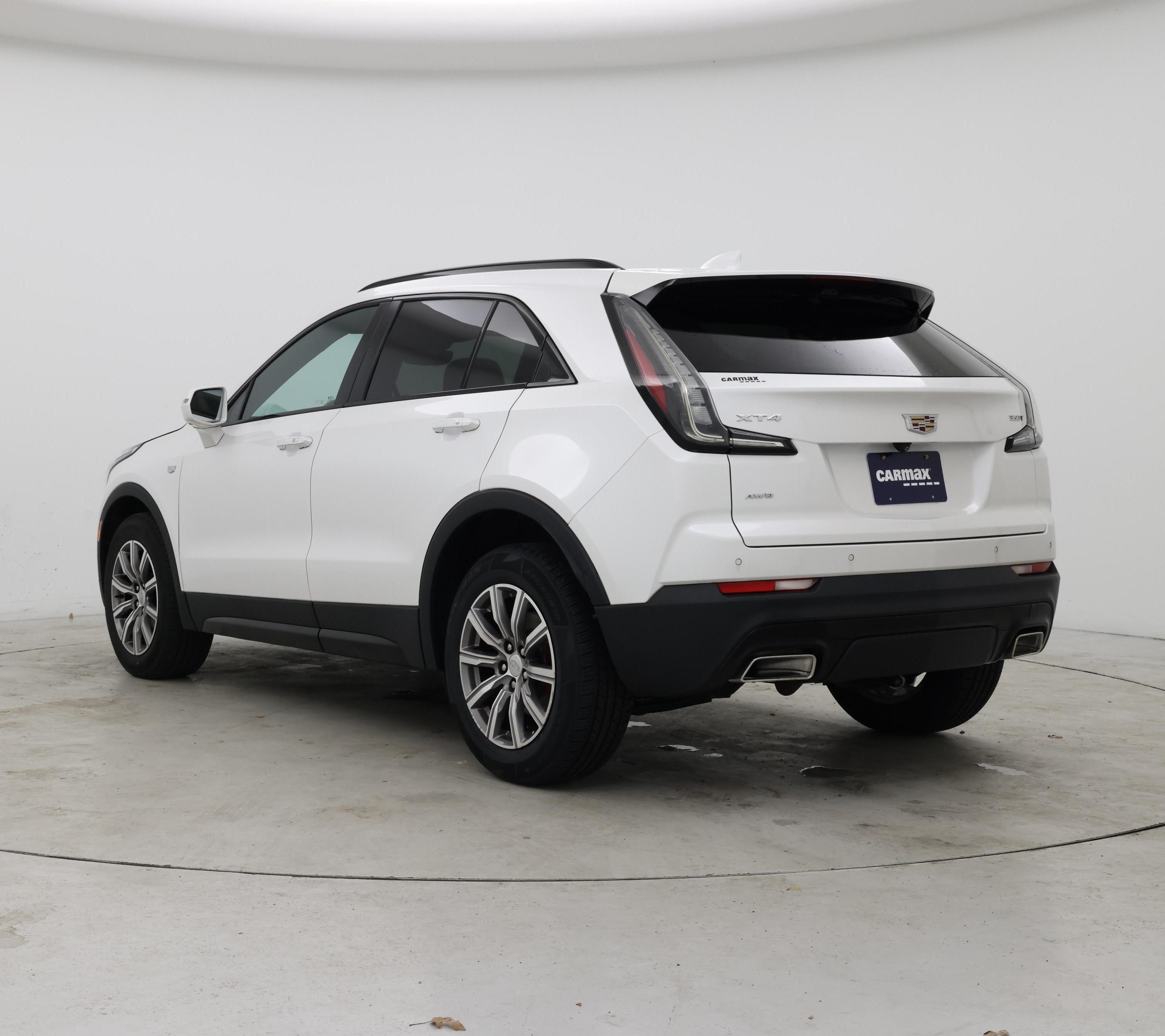 Thumbnail: 2021 Cadillac XT4 - 2