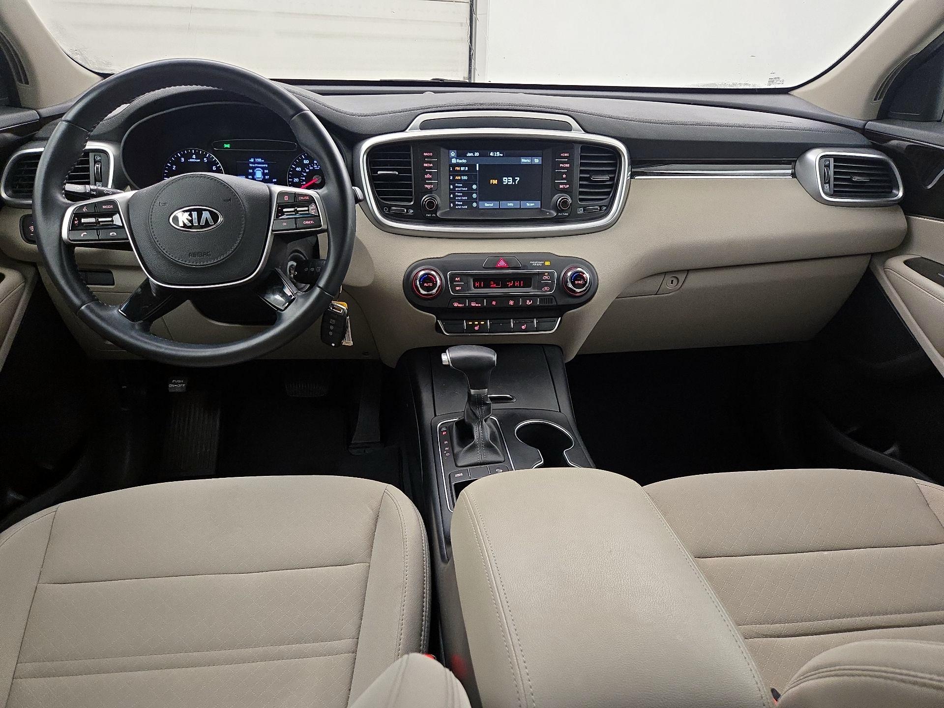 Thumbnail: 2020 Kia Sorento - 9