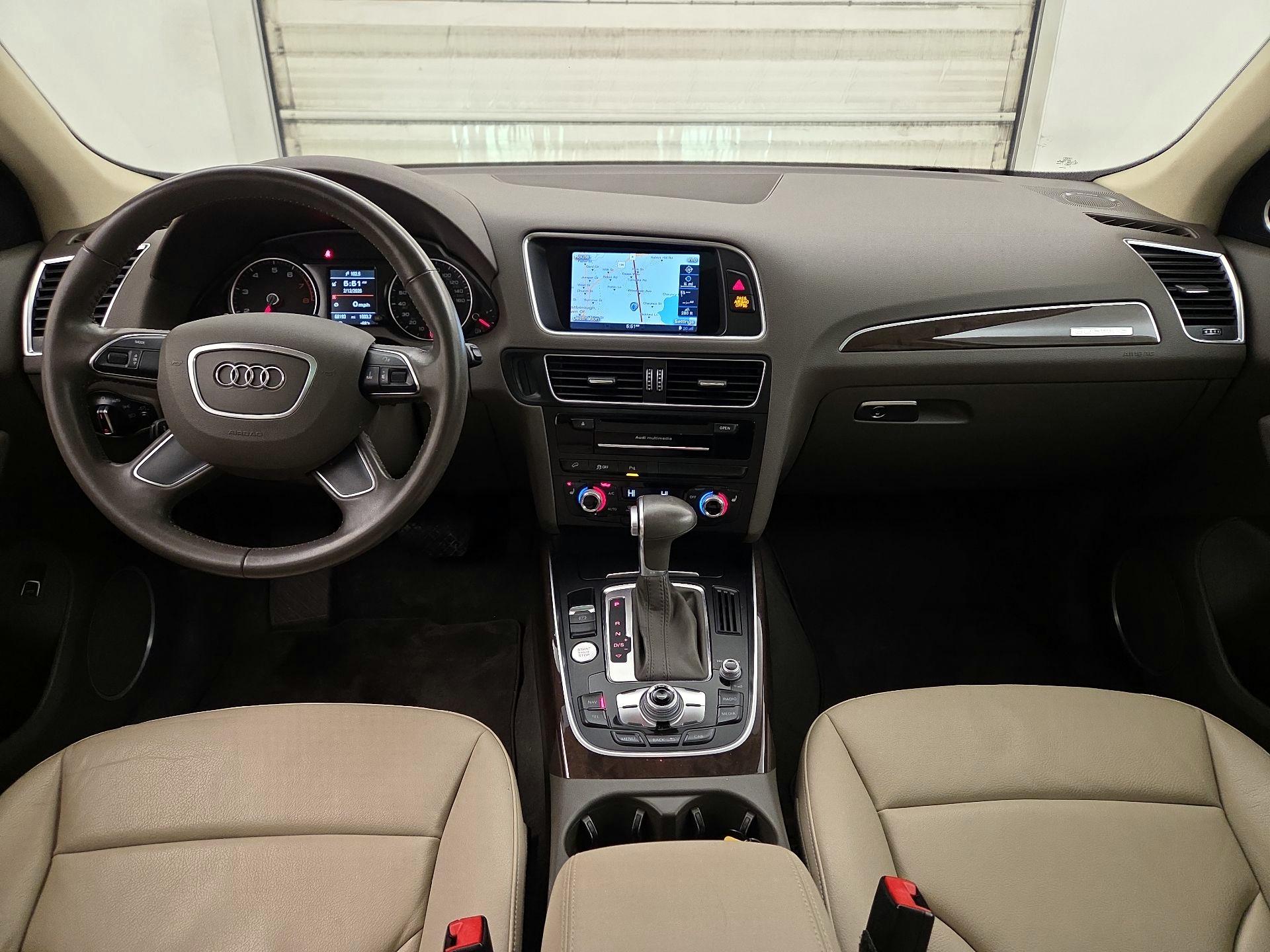 Thumbnail: 2016 Audi Q5 - 9