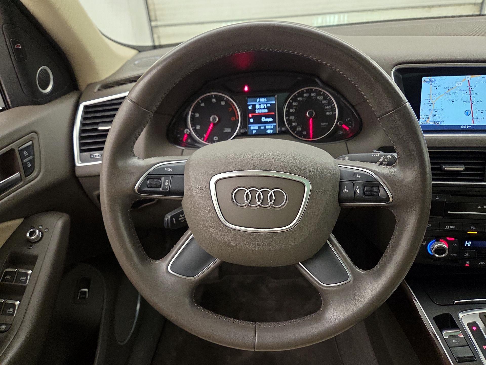 Thumbnail: 2016 Audi Q5 - 10