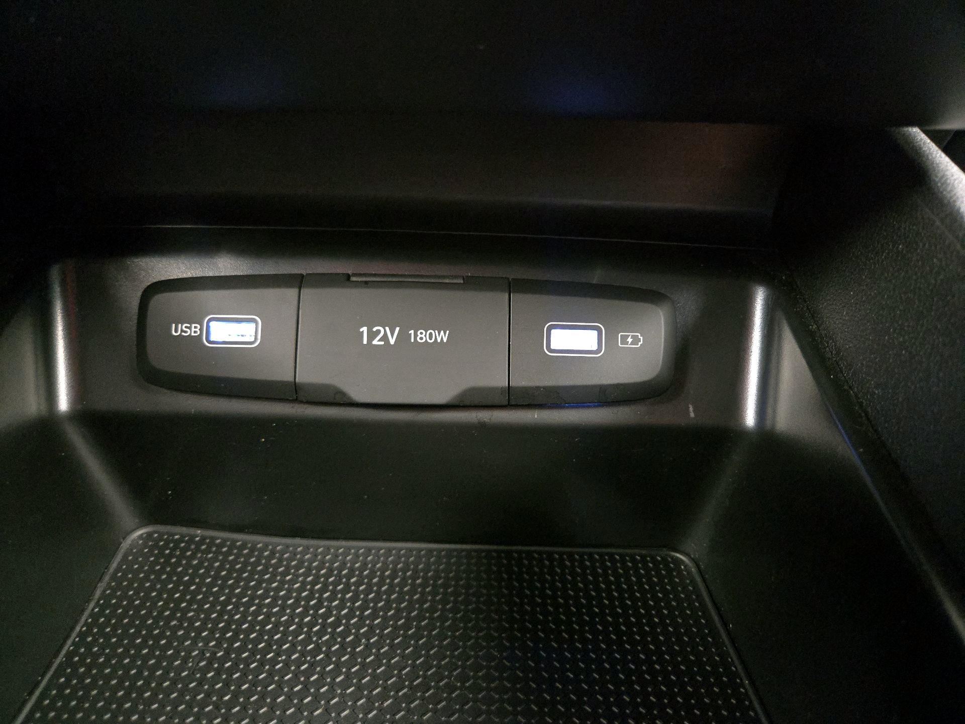 Thumbnail: 2023 Hyundai Santa Cruz - 18