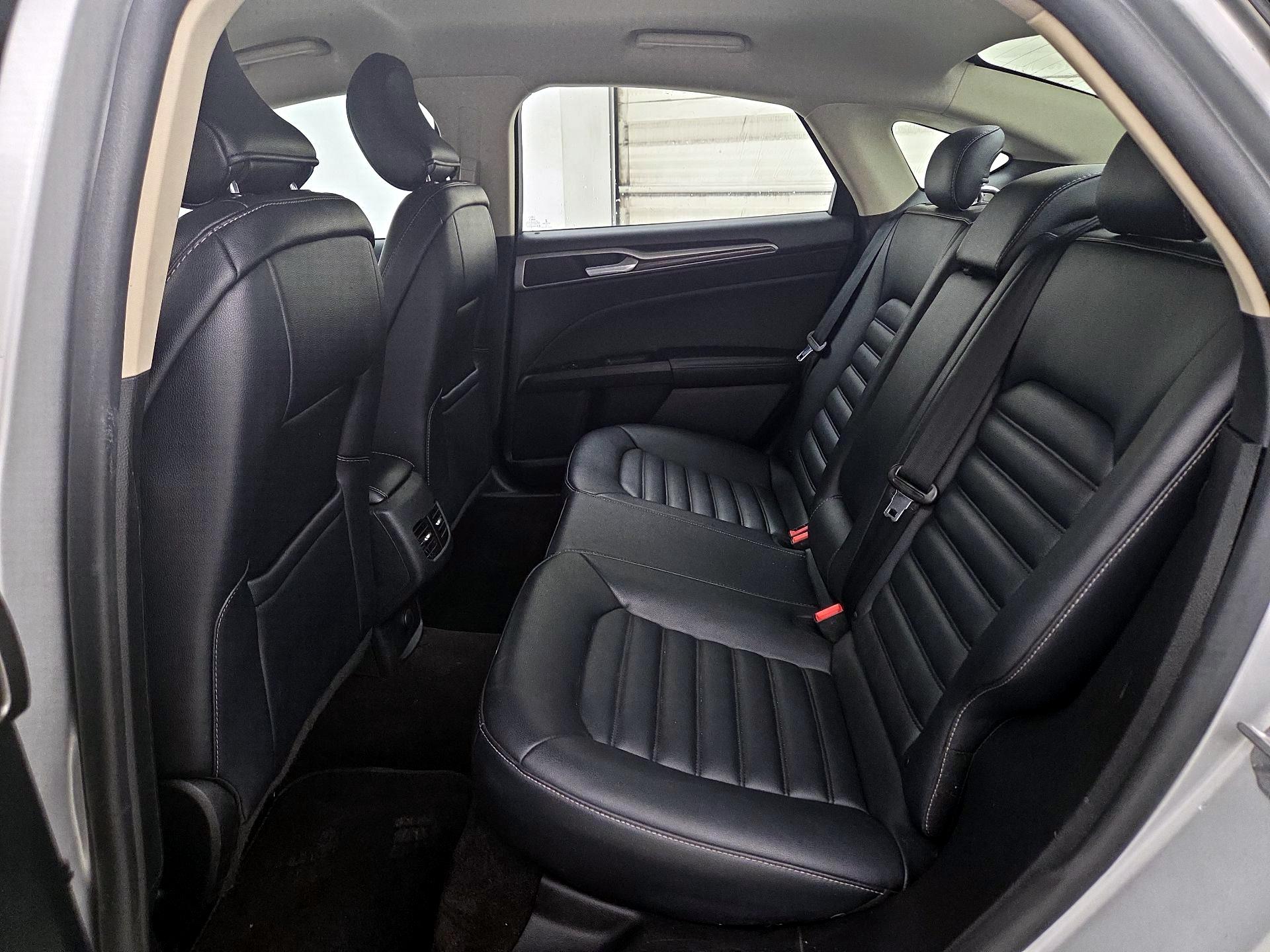 Thumbnail: 2019 Ford Fusion - 19