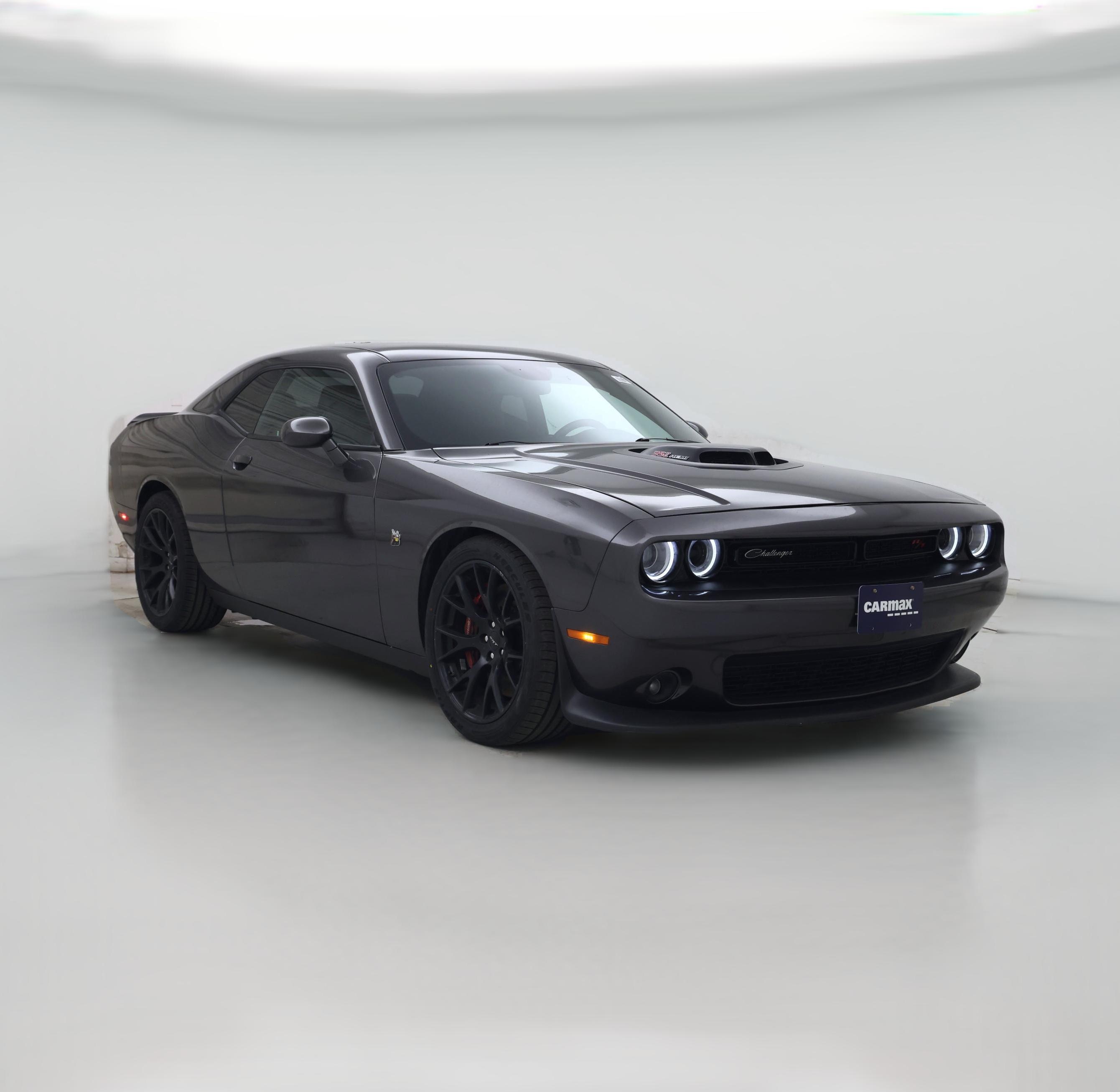 Thumbnail: 2018 Dodge Challenger - 1