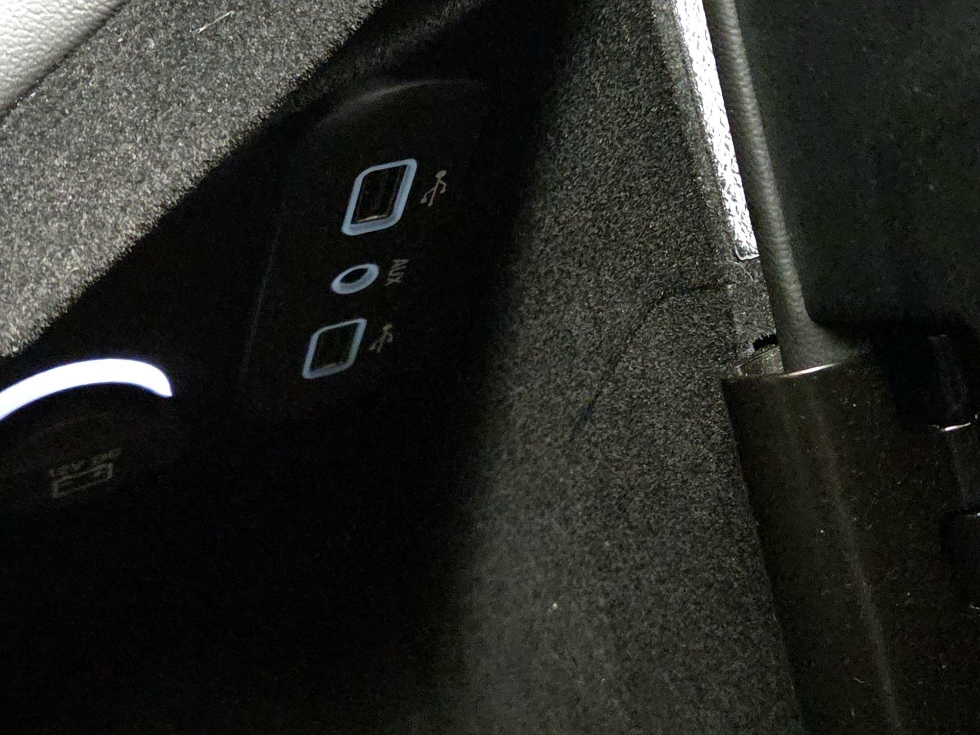 Thumbnail: 2018 Dodge Challenger - 19