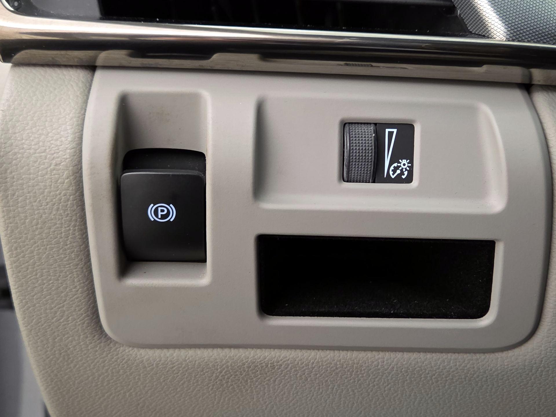 Thumbnail: 2019 Cadillac CTS - 13