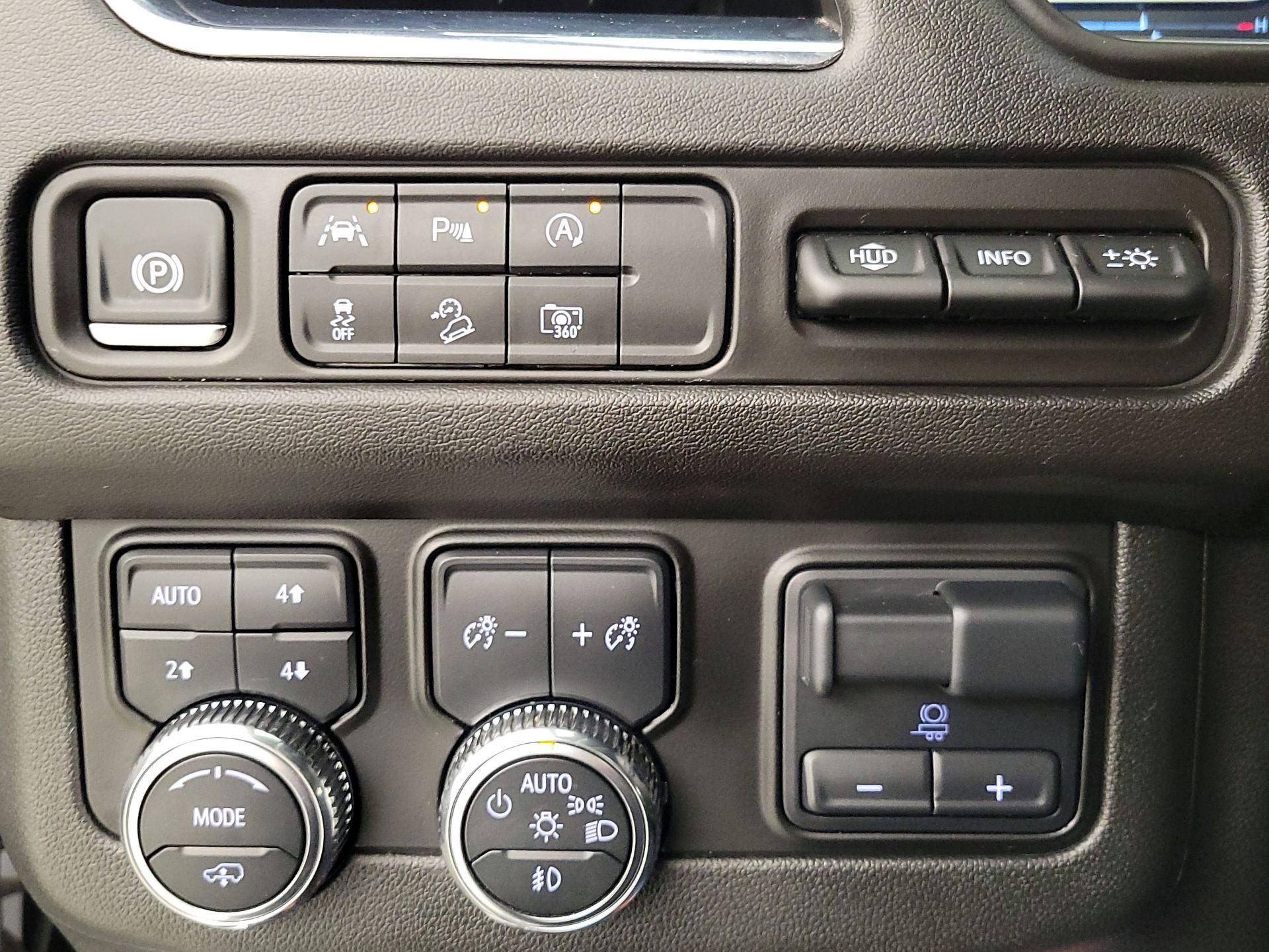 Thumbnail: 2024 GMC Yukon - 13