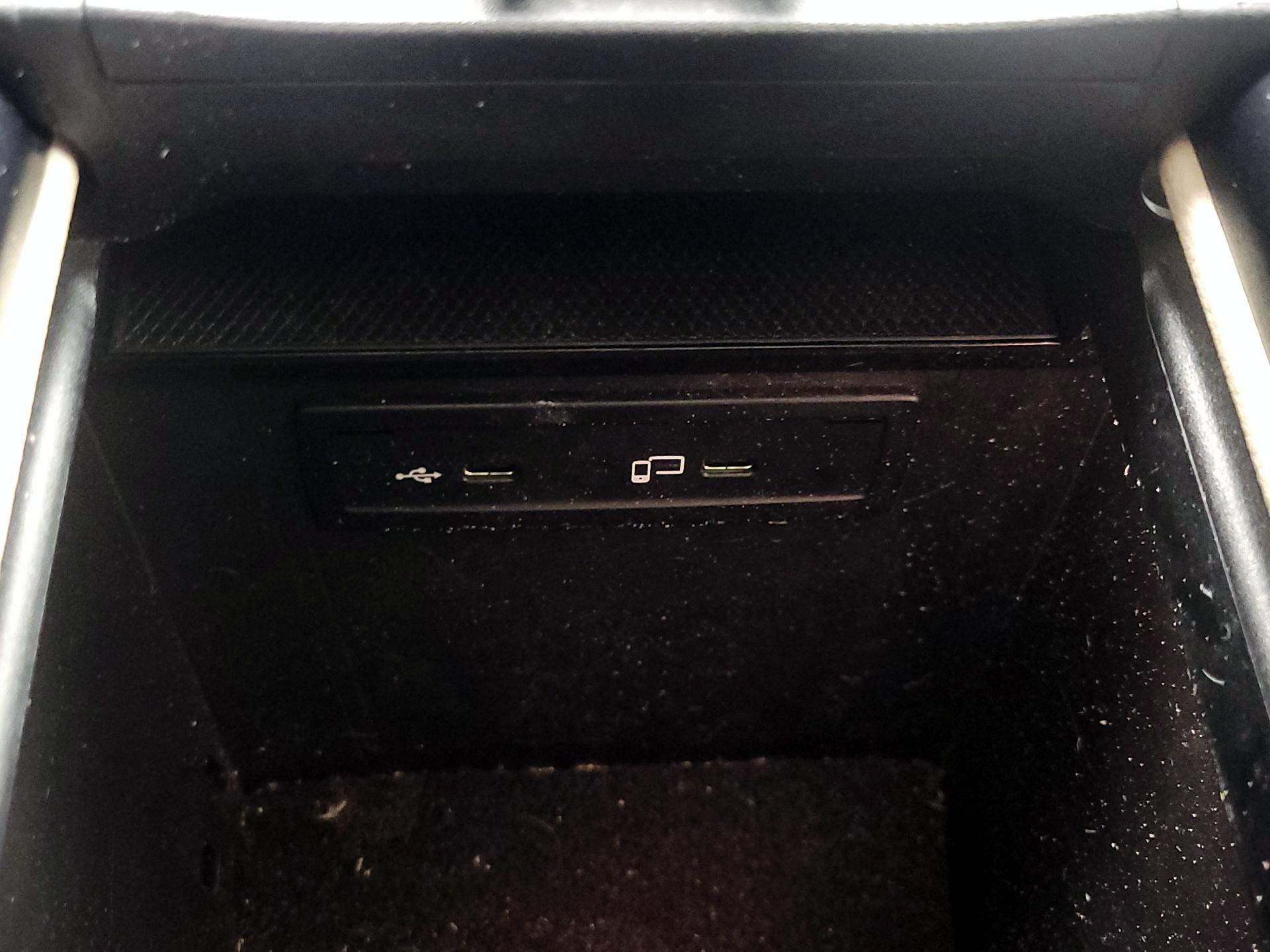 Thumbnail: 2020 Mercedes-Benz GLC - 18