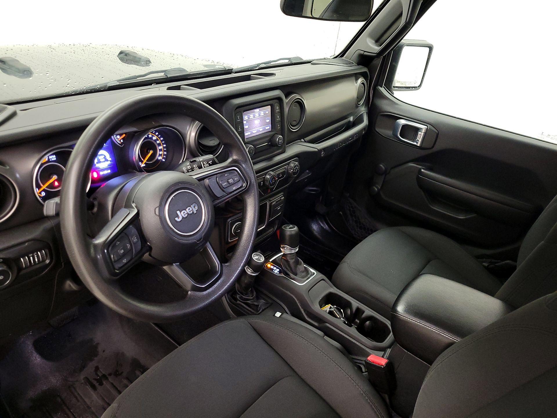 Thumbnail: 2021 Jeep Wrangler - 9