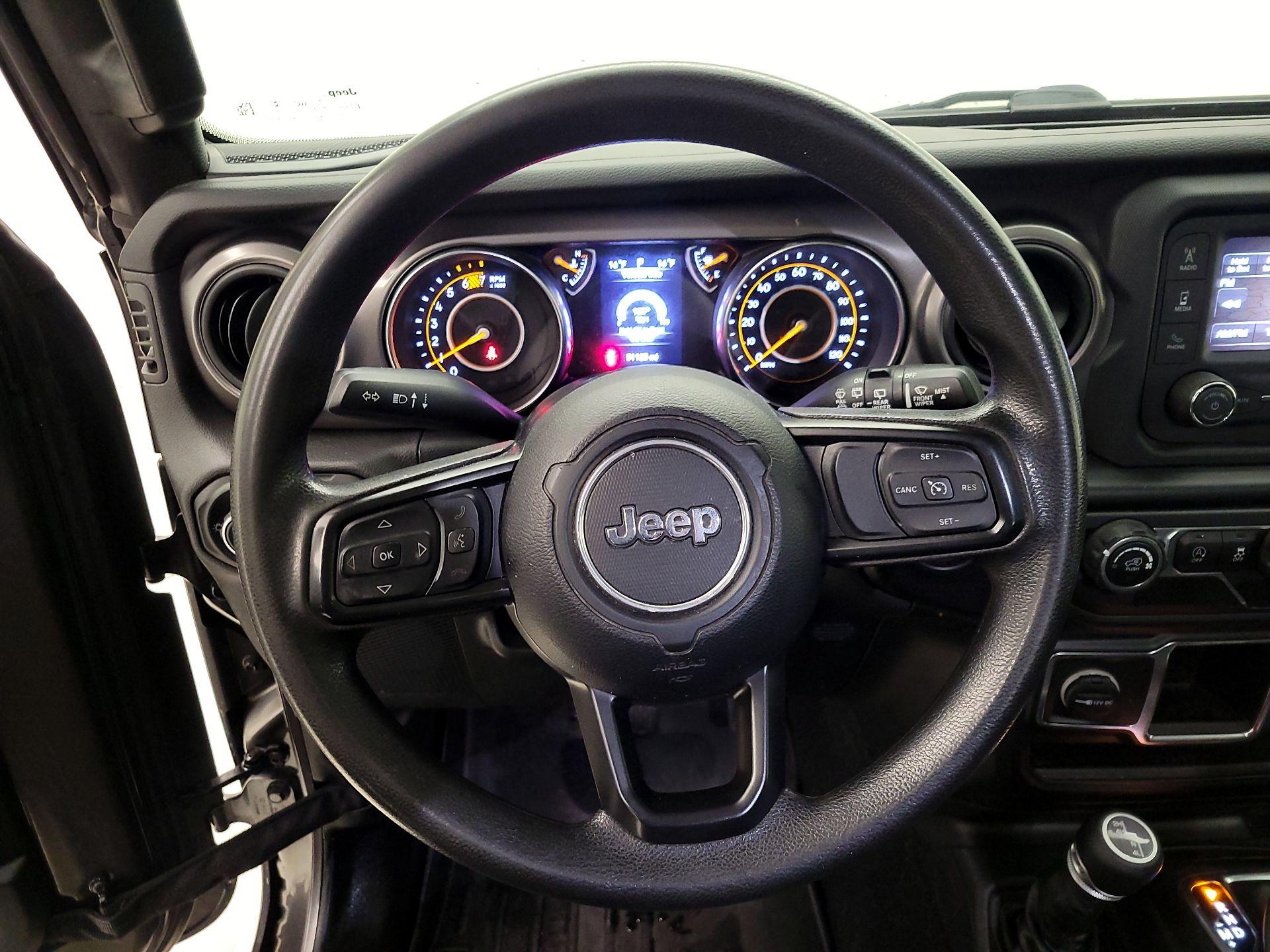 Thumbnail: 2021 Jeep Wrangler - 10