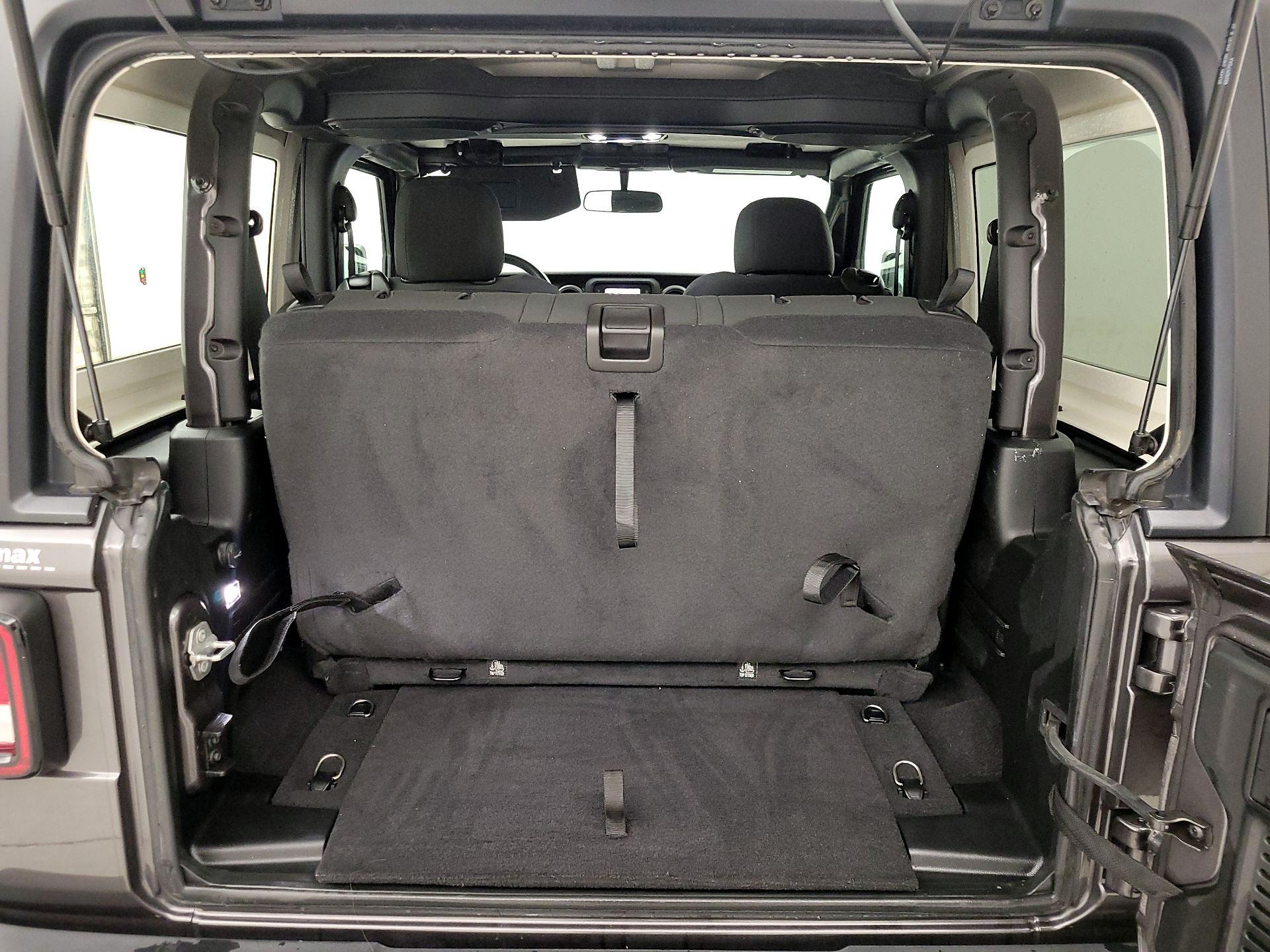 Thumbnail: 2021 Jeep Wrangler - 20