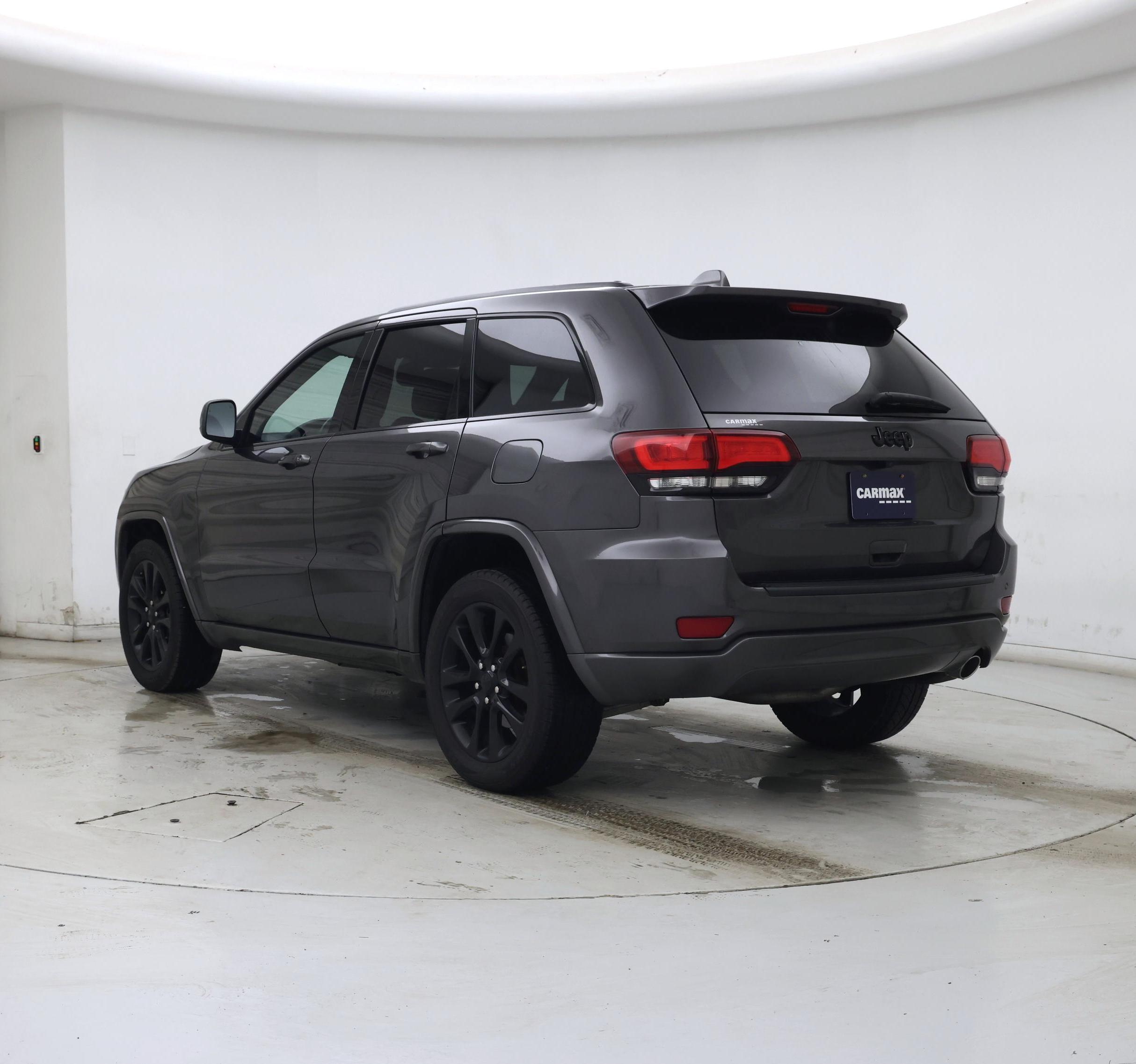 Thumbnail: 2019 Jeep Grand Cherokee - 2