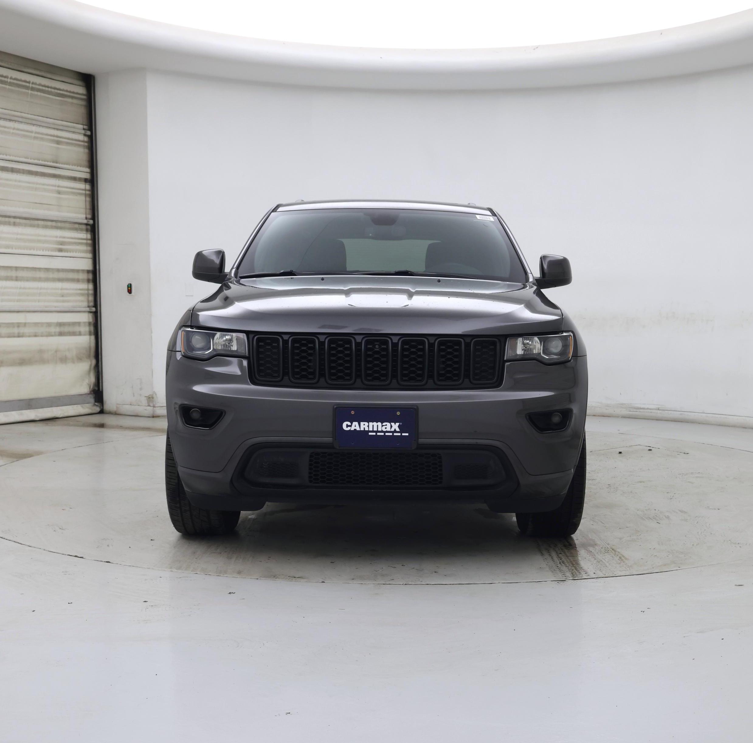 Thumbnail: 2019 Jeep Grand Cherokee - 5