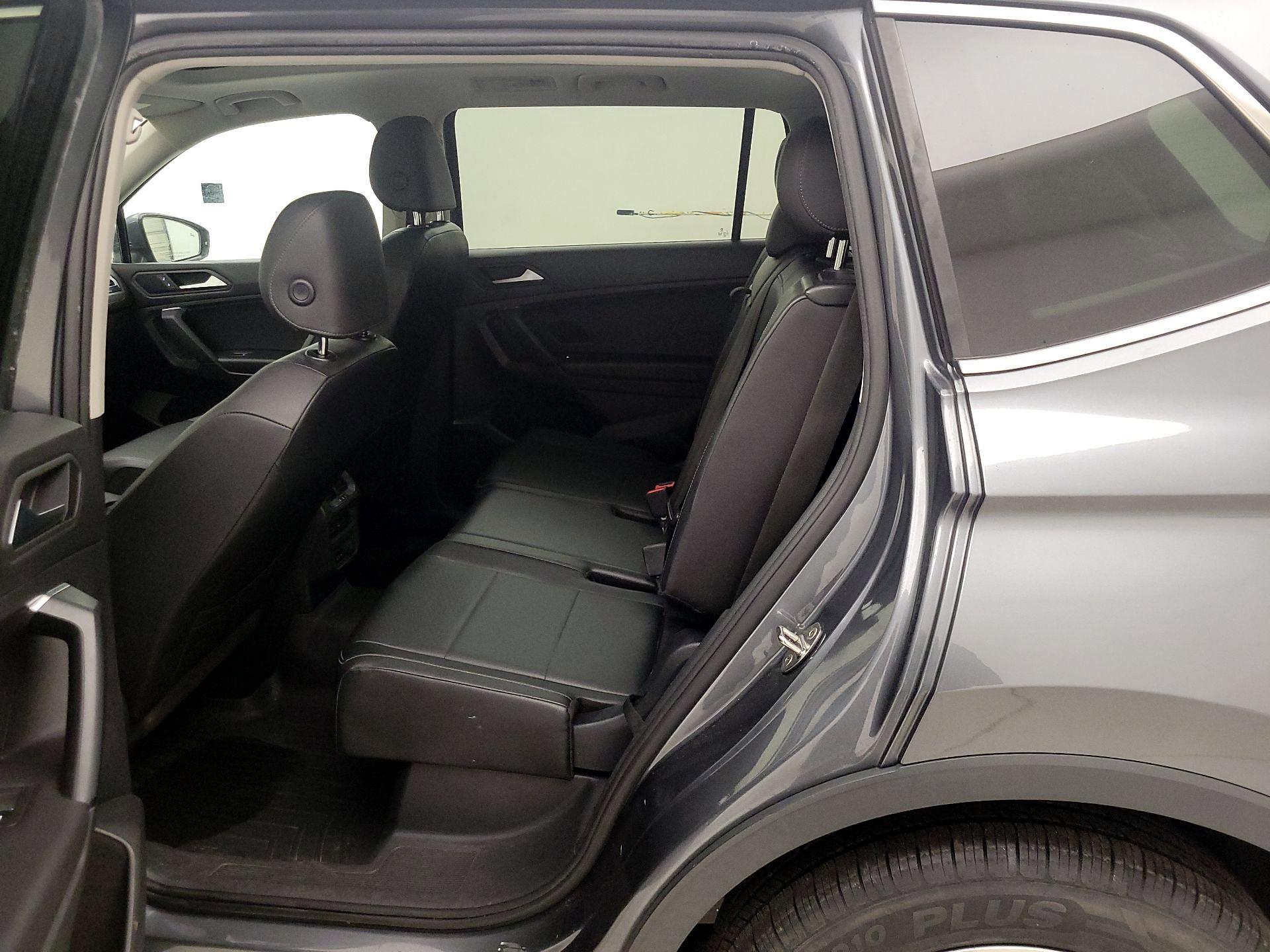 Thumbnail: 2019 Volkswagen Tiguan - 20