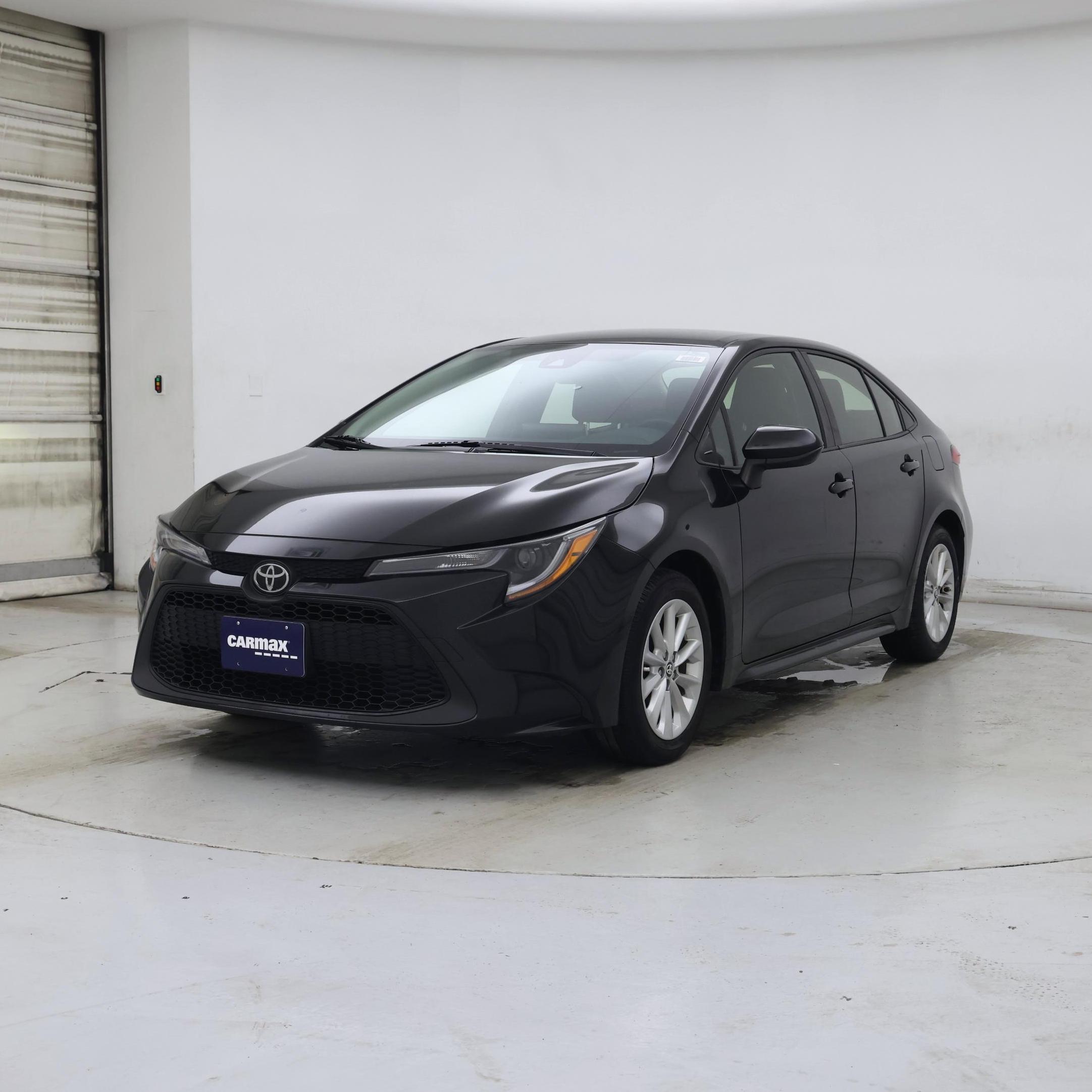 Thumbnail: 2021 Toyota Corolla - 4